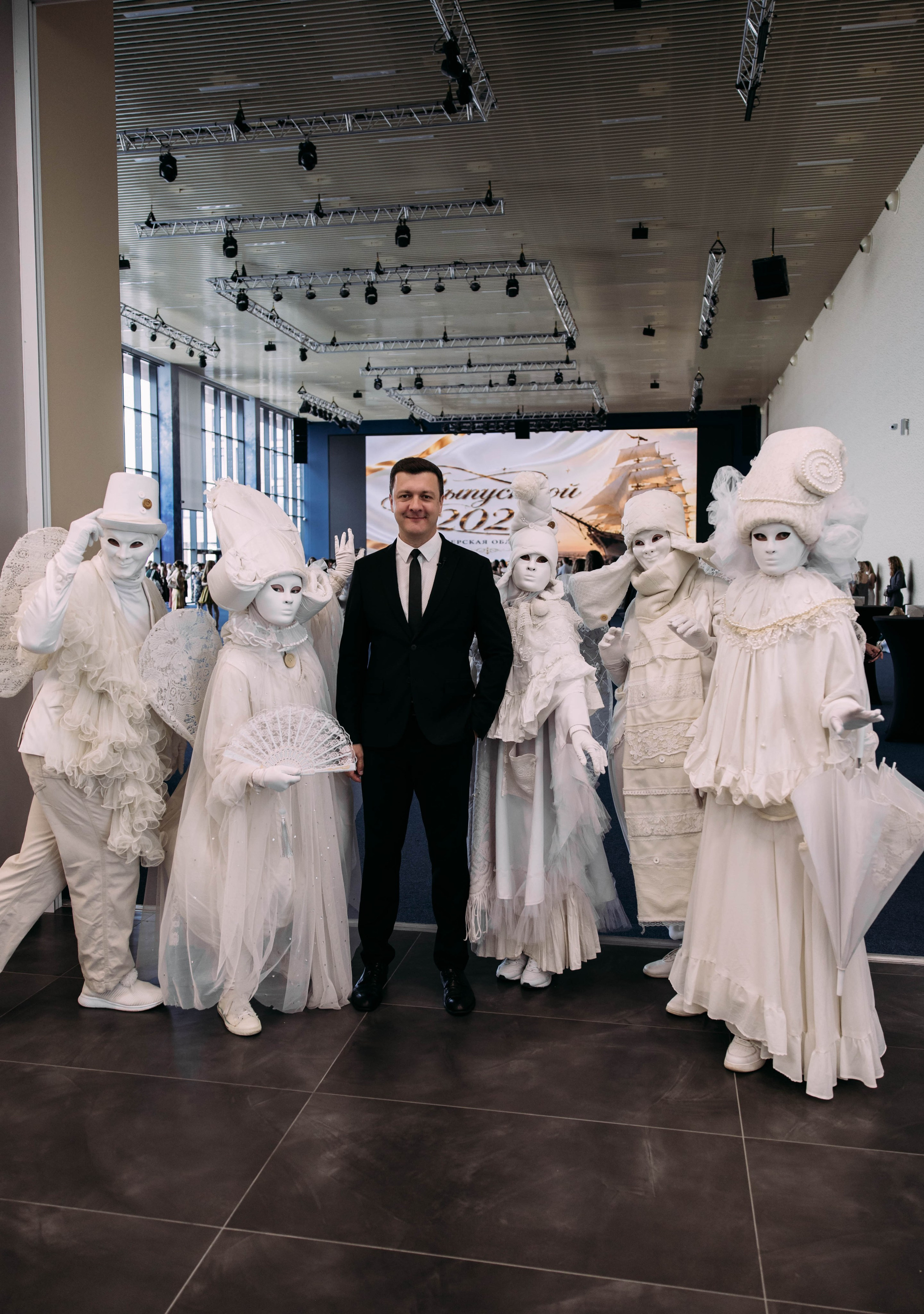 Губернаторский бал выпускников. Фотограф Марина Аблаева-Кожедуб