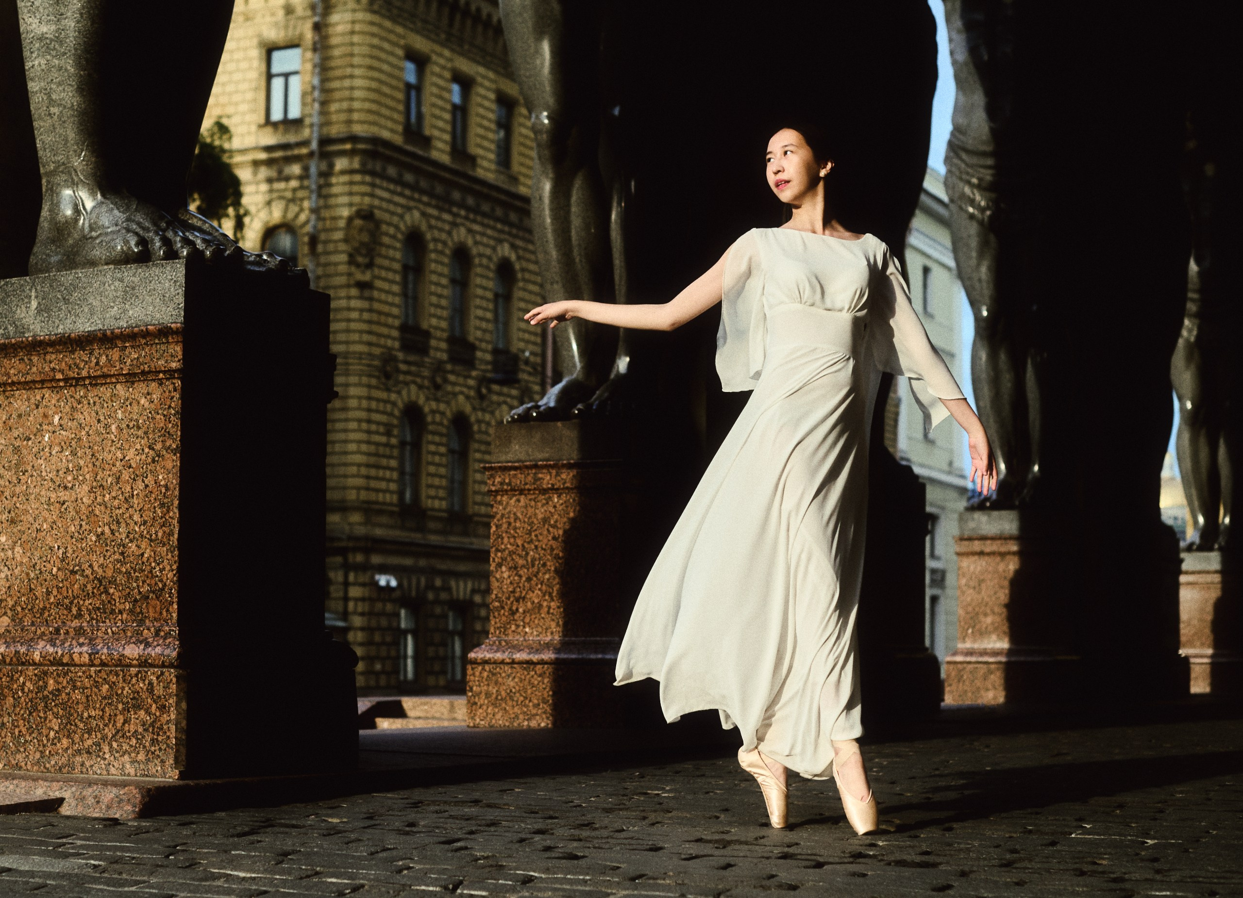 Балерина на Миллионной улице