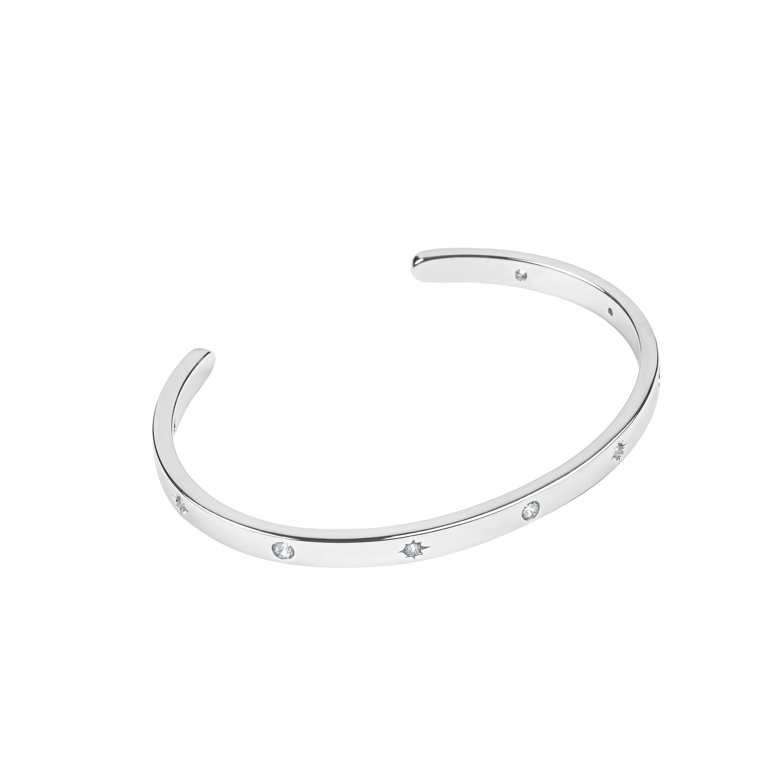 Профессиональная ретушь фотографий украшений на шею и браслетов | Студия SVITHART