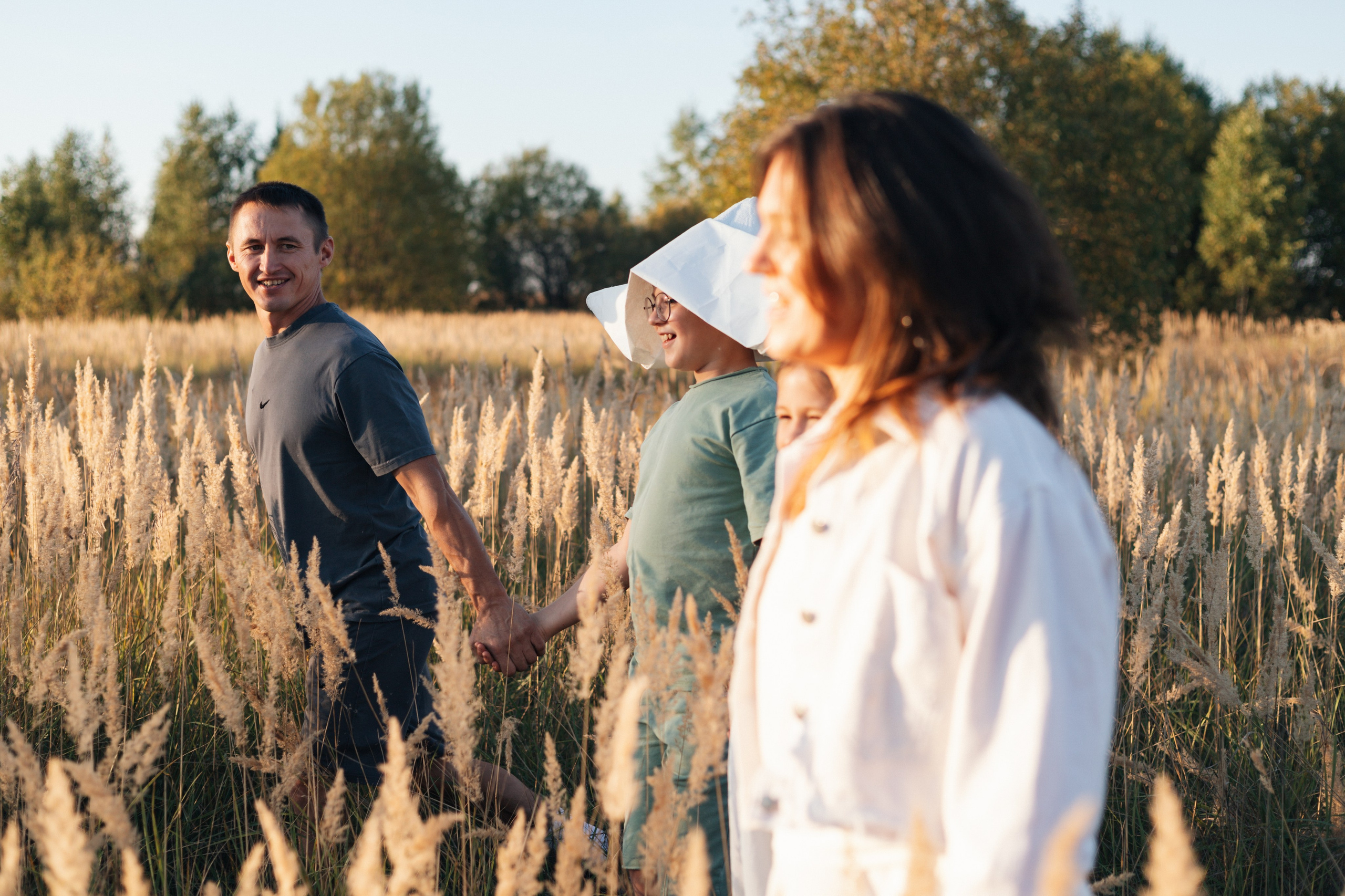 Юля, Илья, Полина, Сергей. Ваш фотограф