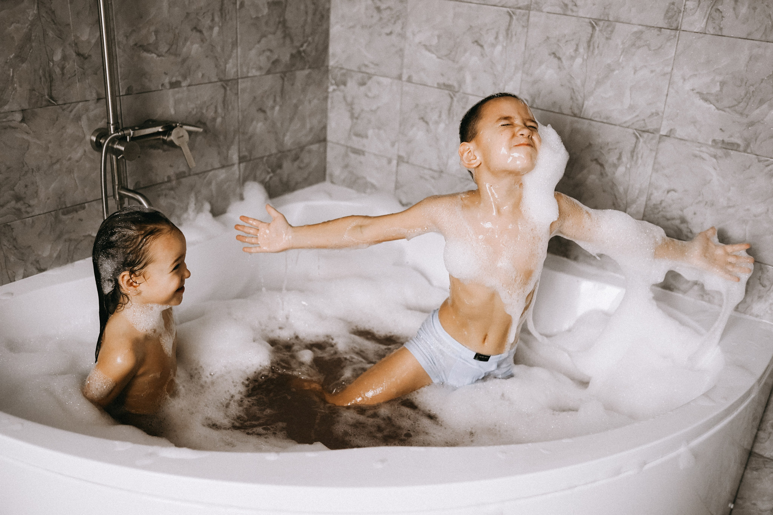 Пенная вечеринка. Лайфстайл фотограф в Чебоксарах и Санкт-Петербурге Тоня Бекнёва