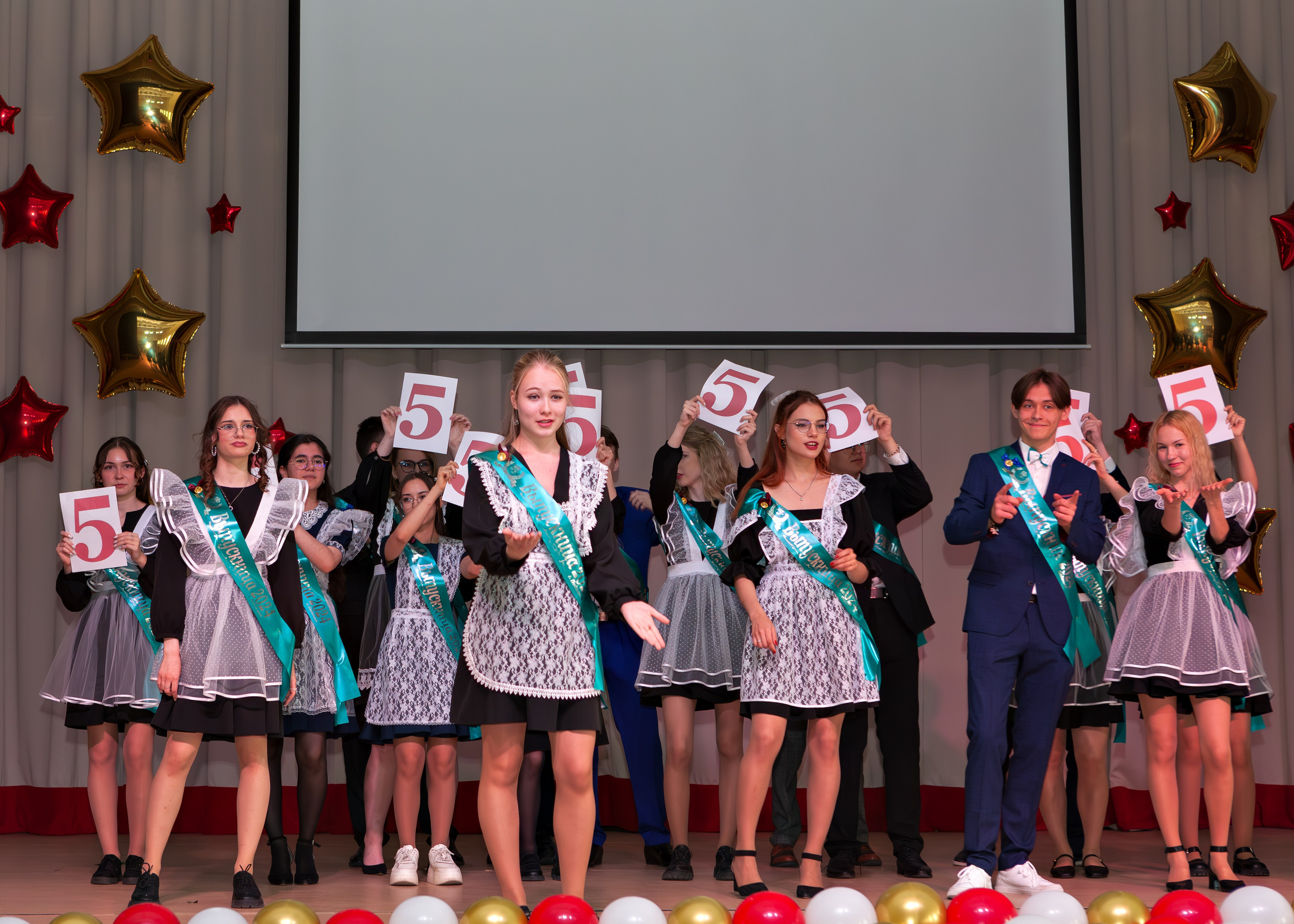 Гимназия № 7, г. Подольск, Последний звонок, 11 класс. Выпускные альбомы и школьный фотограф в Подольске, Троицке, Щербинке, Москве и Московской области