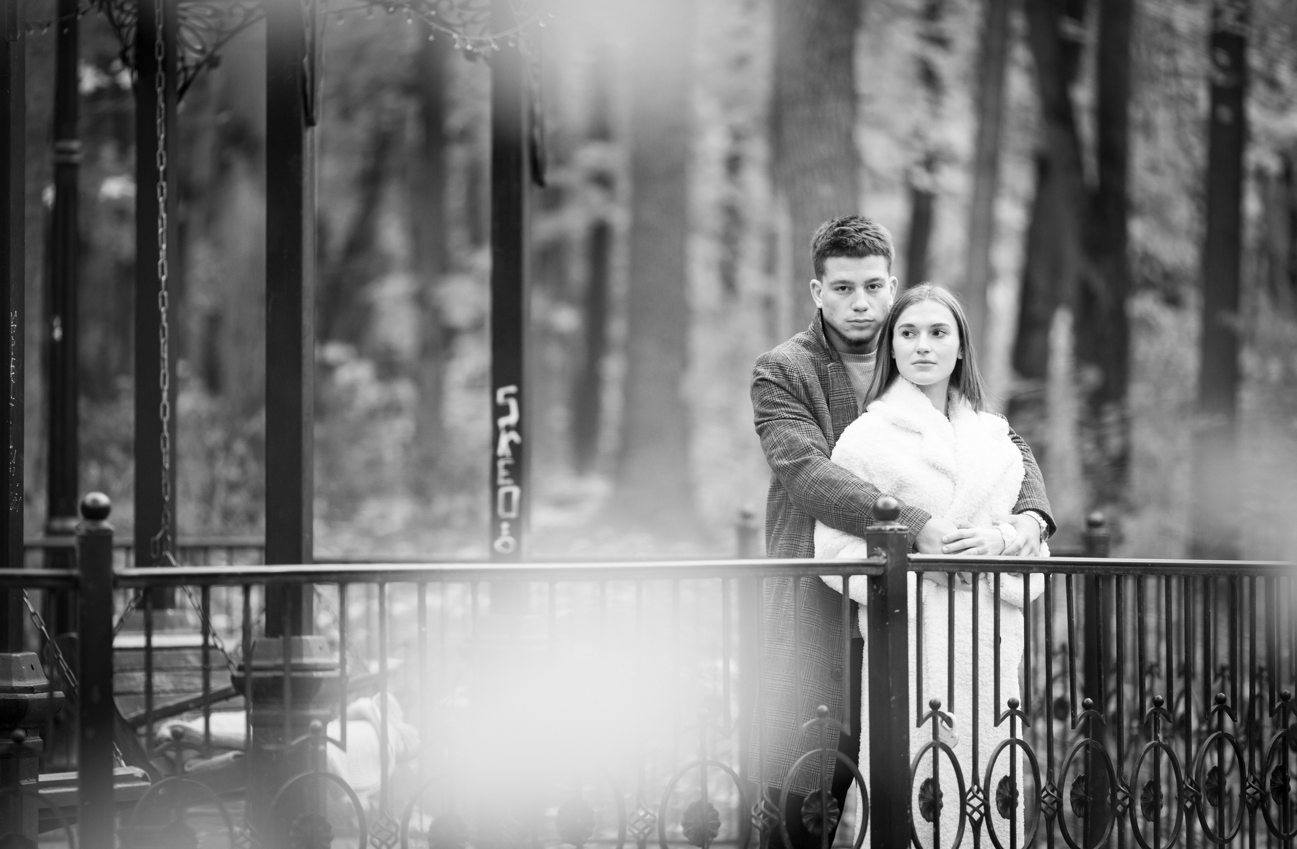 В+Л ЧБ. Фотохудожник Артём Парамонов