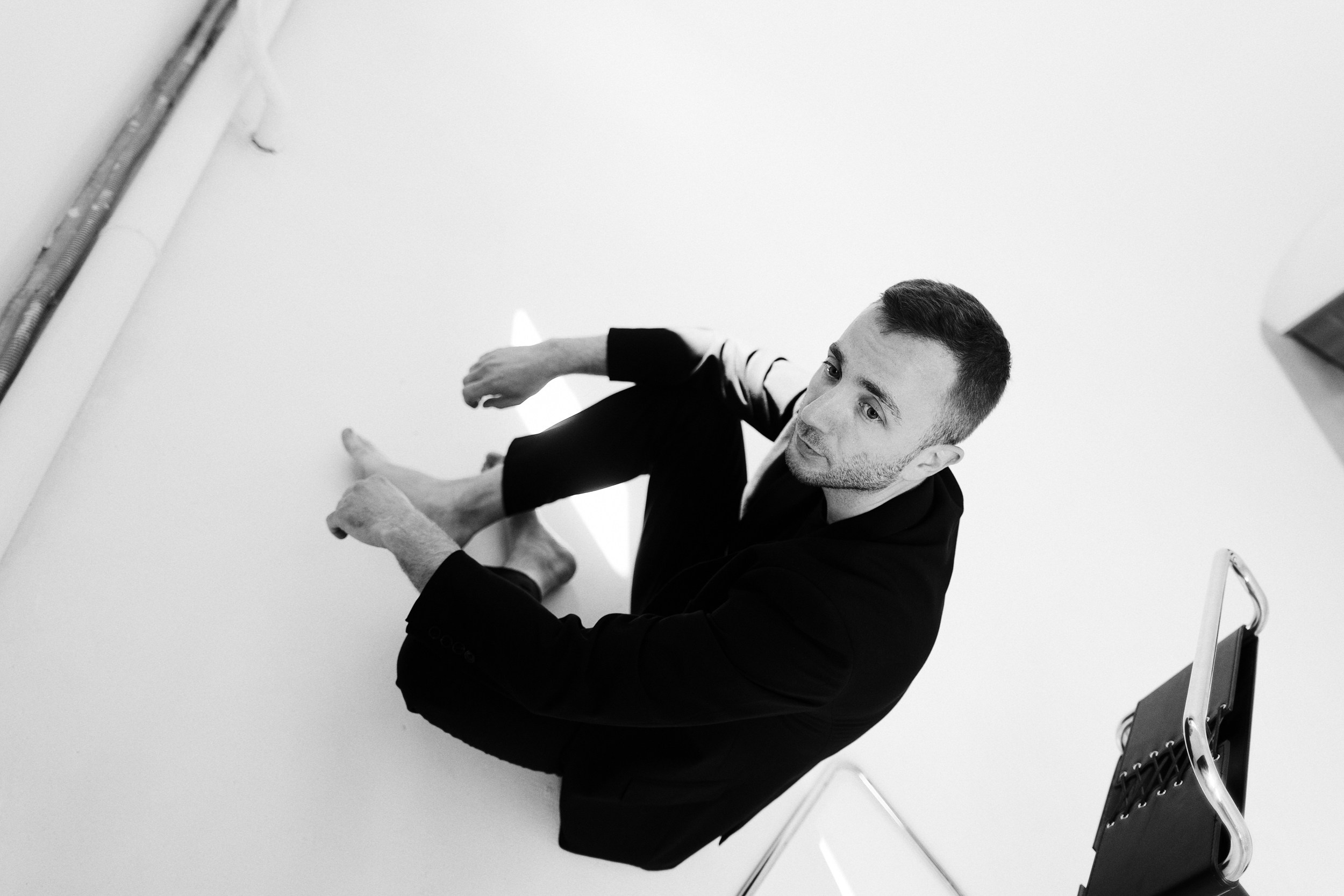 Студийная фотосессия мужчины. Фотограф Дарья Мустафина, Тюмень