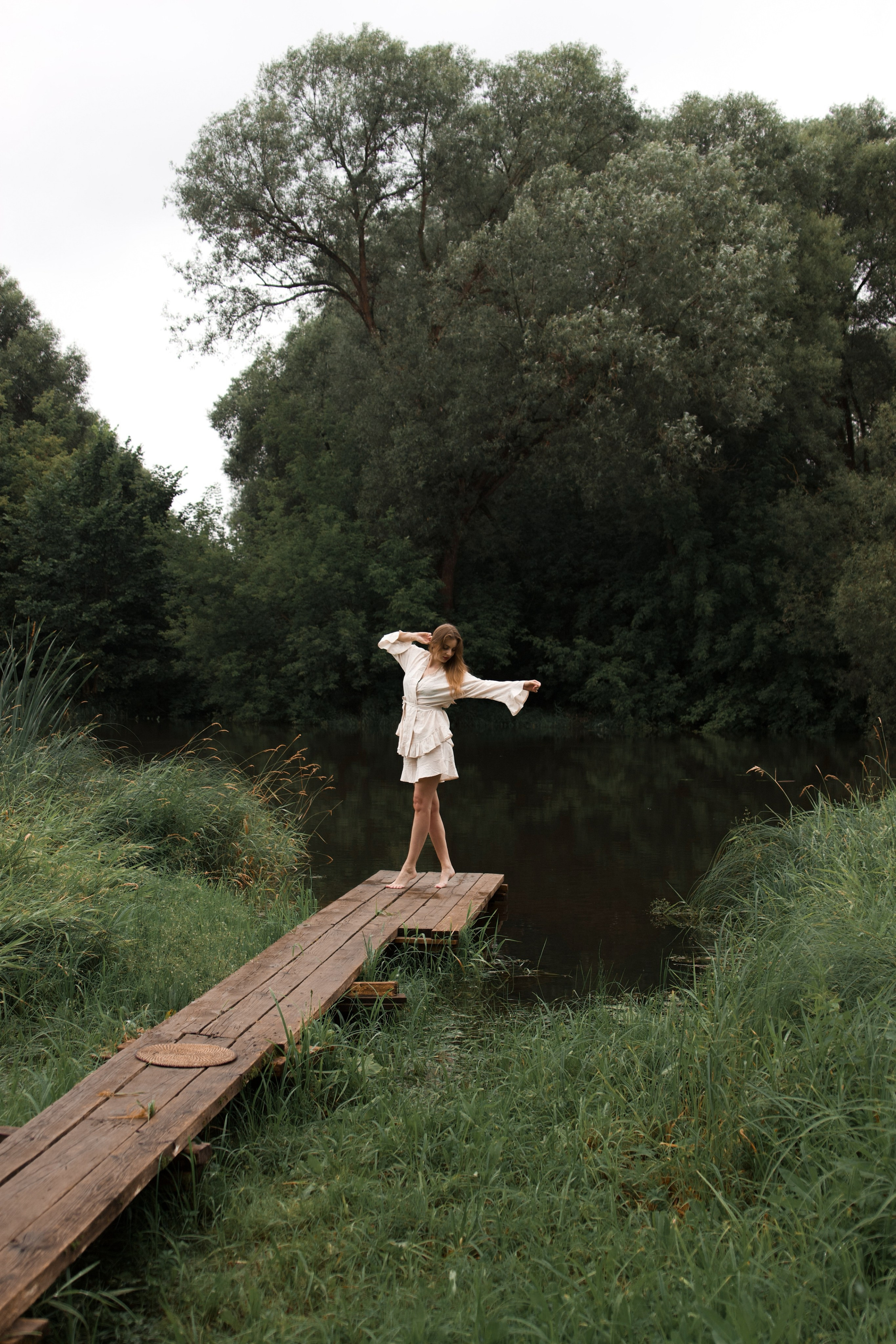 Настенька и река. Фотограф Ирина Воробьева