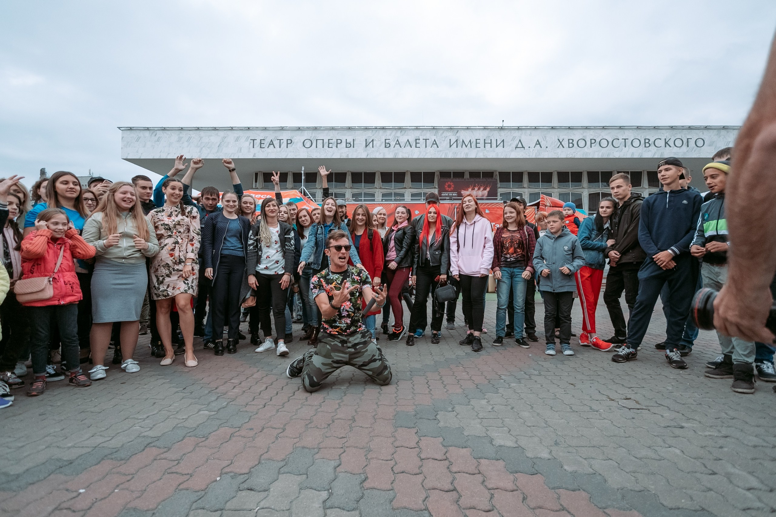 Попади на ТНТ @ Театральная площадь. Репортажный фотограф Максим Полянский. Москва, Санкт-Петербург, Красноярск