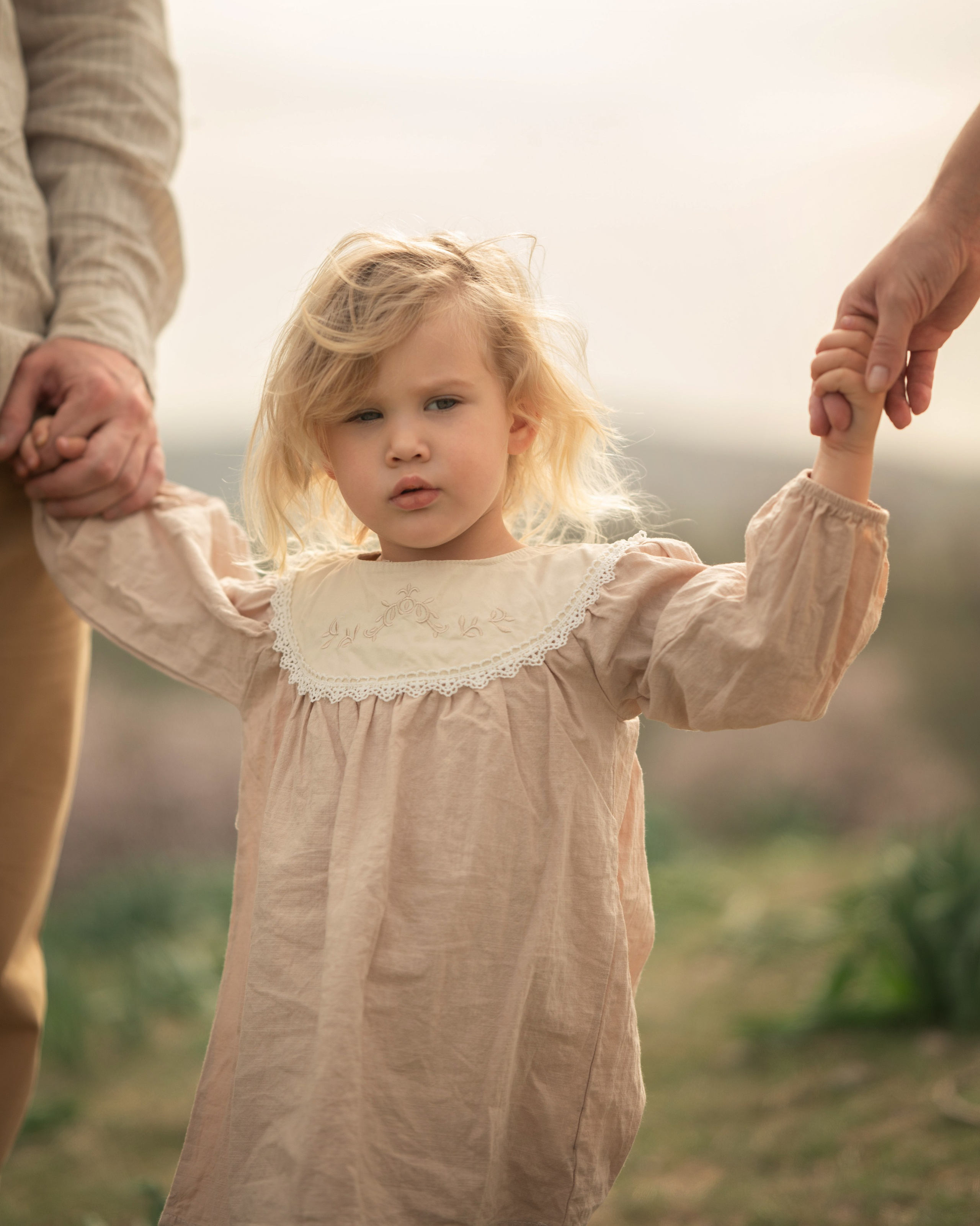 В цветущих садах миндаля…. Детский и семейный фотограф