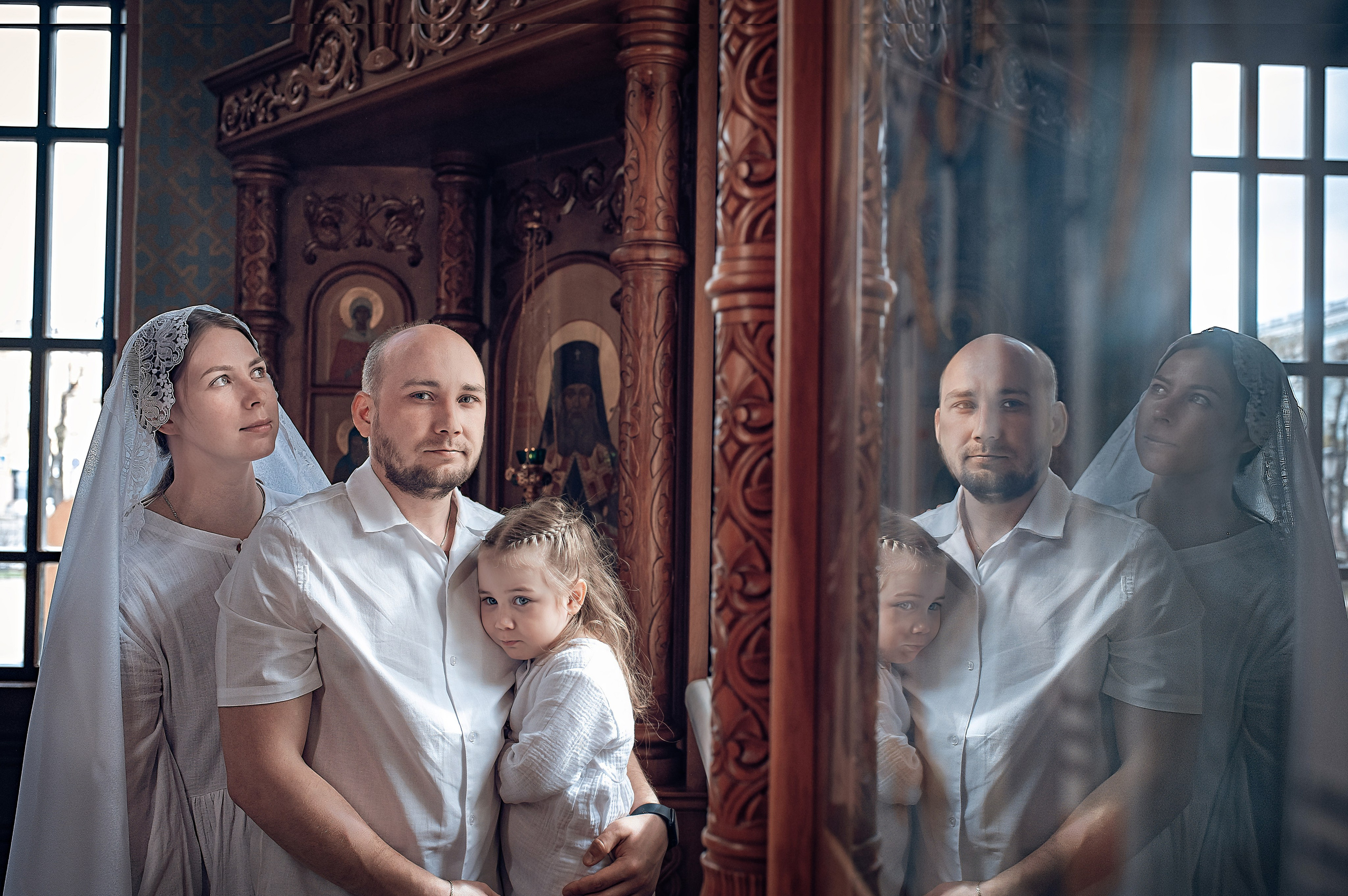 Крещение Авроры в храме Иоанна Предтечи. Фотографы крещения/венчания  Красноярск Татьяна и Вячеслав Переваловы