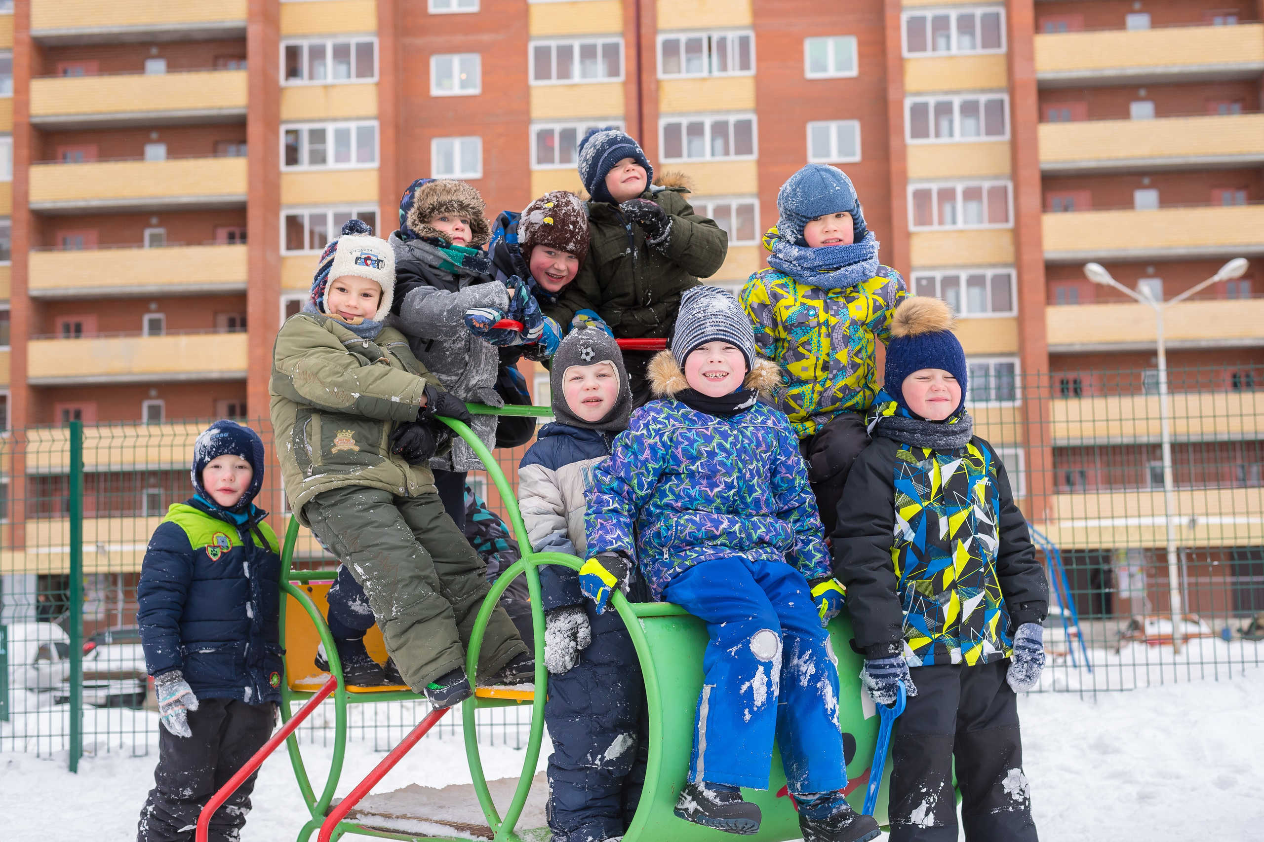 Фотосъёмка на прогулке. Детский фотограф в Екатеринбурге и Берёзовском Евгений Кондаков