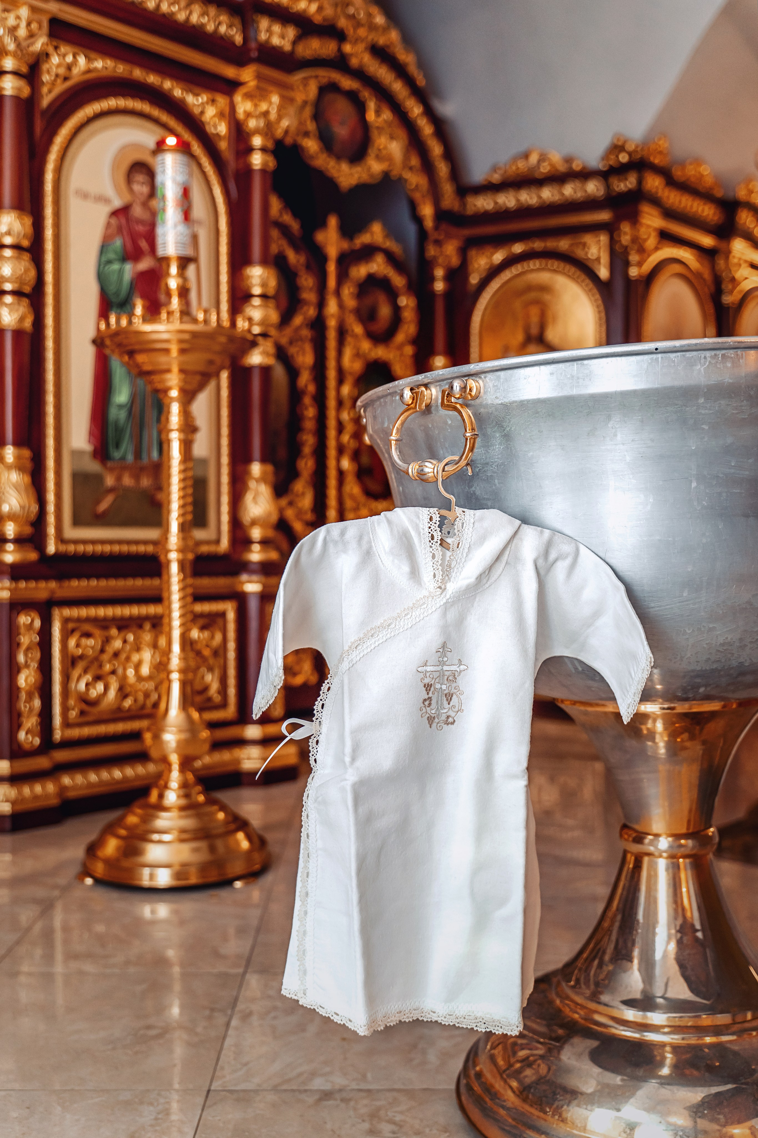 Фотограф на крещение Москва. Церковь Троицы Живоначальной в Останкино. Фотограф \ Видеограф на Крещение, Венчание Москва| Семейные съемки