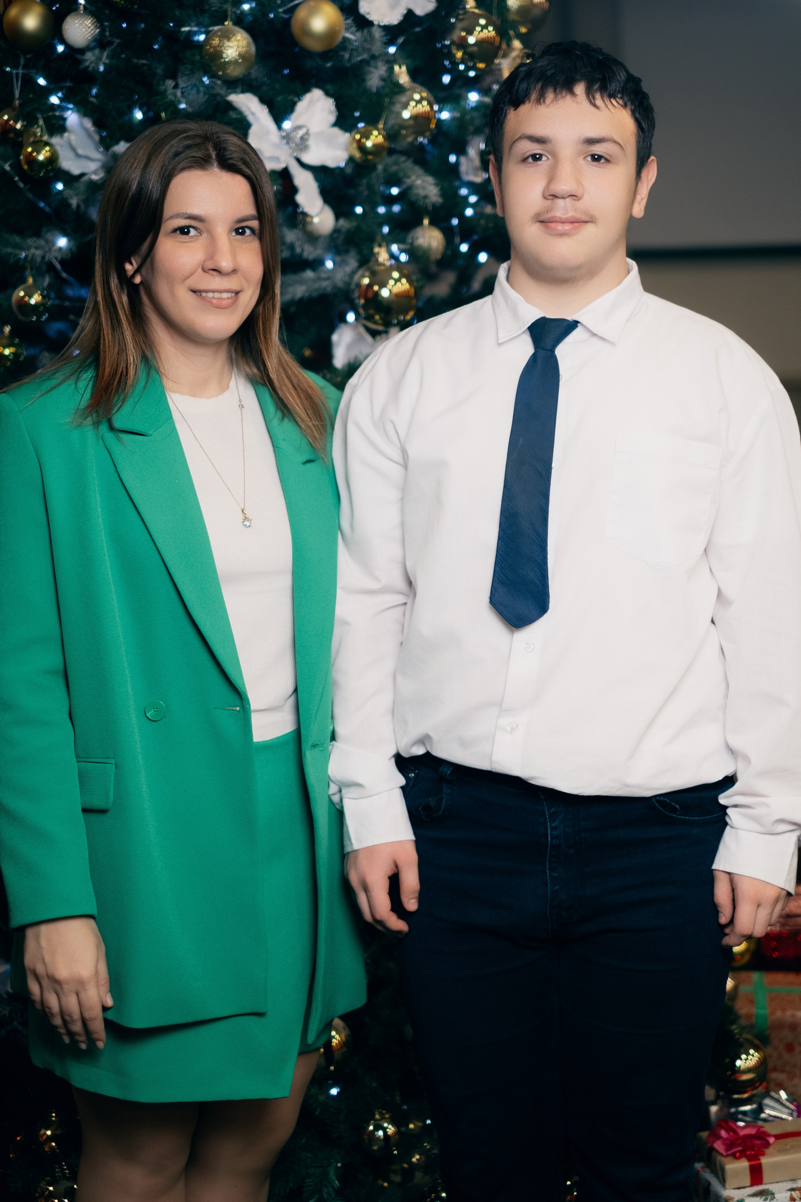 Новогодняя Фотосессия МАОУ СОШ№ 15 8 «Г». Свадебный и репортажной фотограф Денис Ожигин в Краснодаре и Краснодарском крае