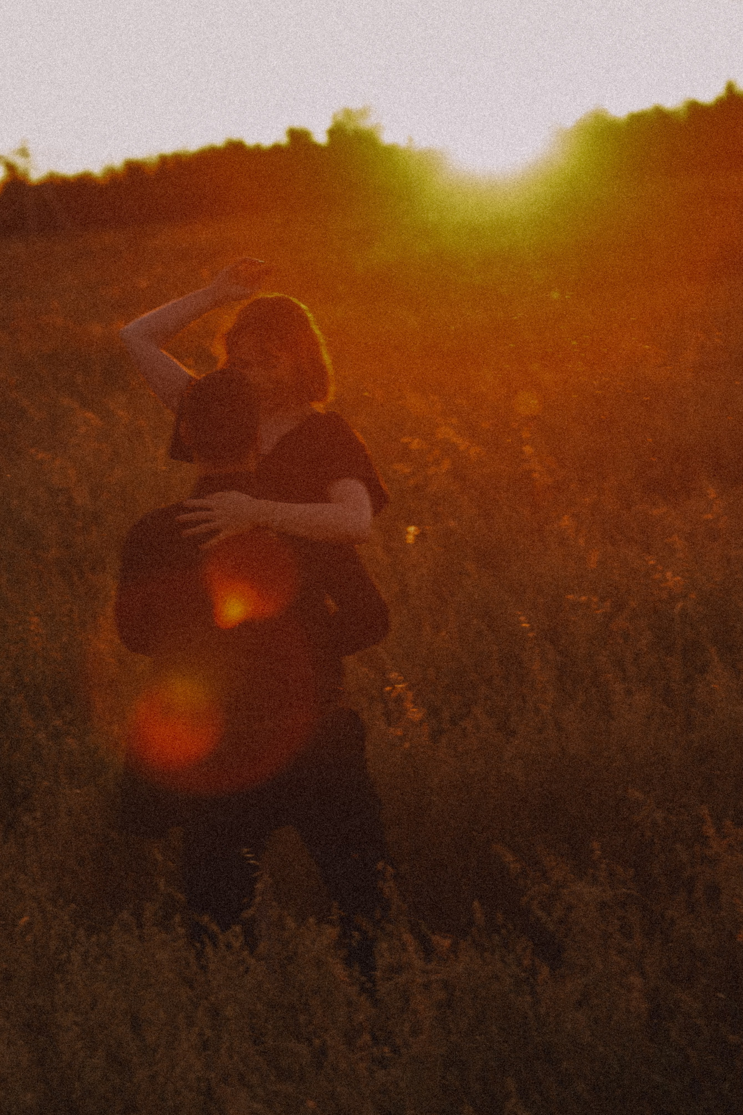 Поле. Семейный фотограф Тюмень, фотограф на роды Салмина Мария