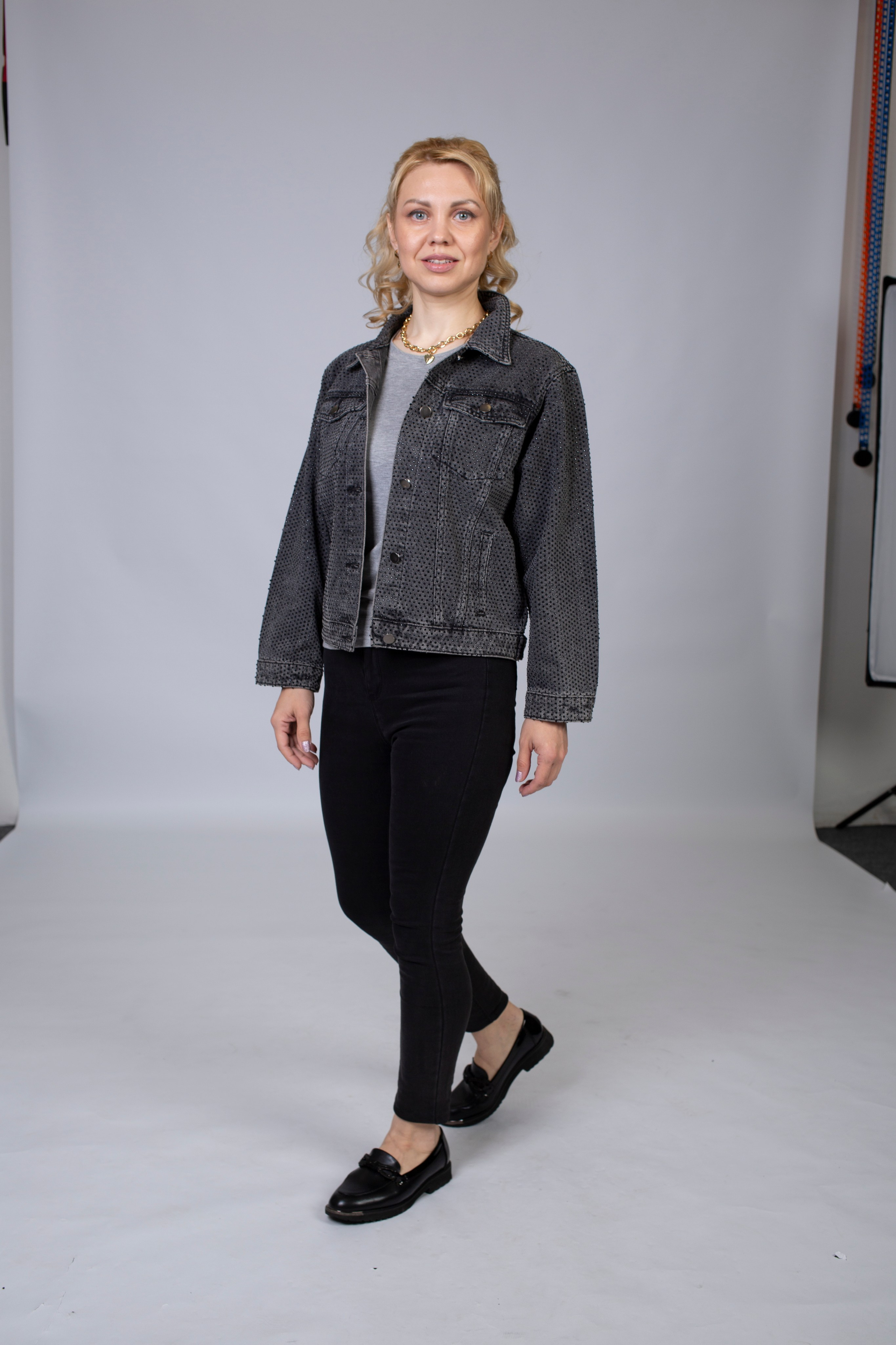 Модели для съемки одежды на маркетплейсы Оzon, Wildberries, Мегамаркет. Фотограф Екатеринбург. Портретный fashion свадебный предметный фотограф для маркетплейсов (Озон Wildberries Мегамаркет) Андрей Наговицин