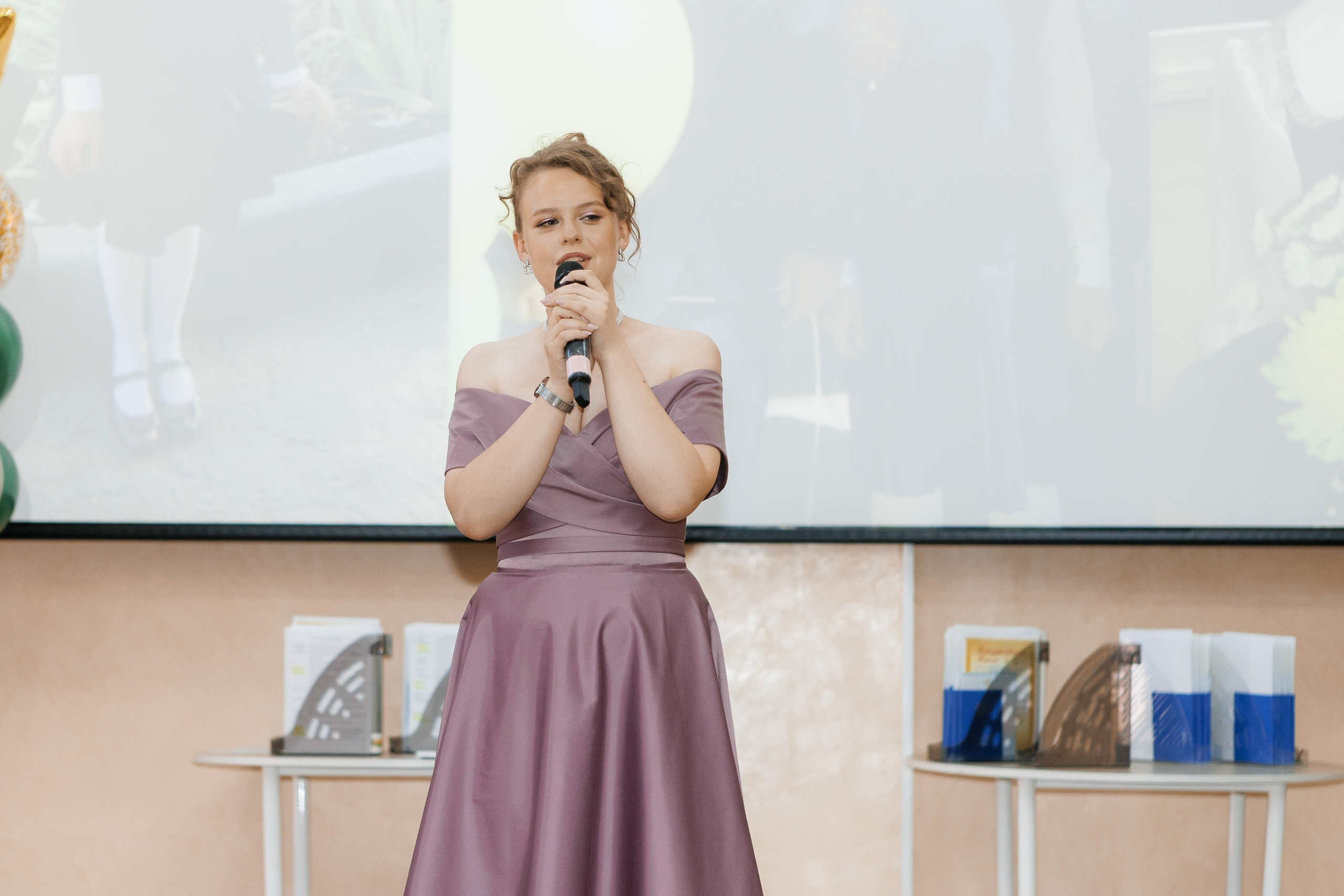 Выпускной Гимназия 12 2024 г. Свадебный и портретный Фотограф в Липецке Дмитрий Котюков