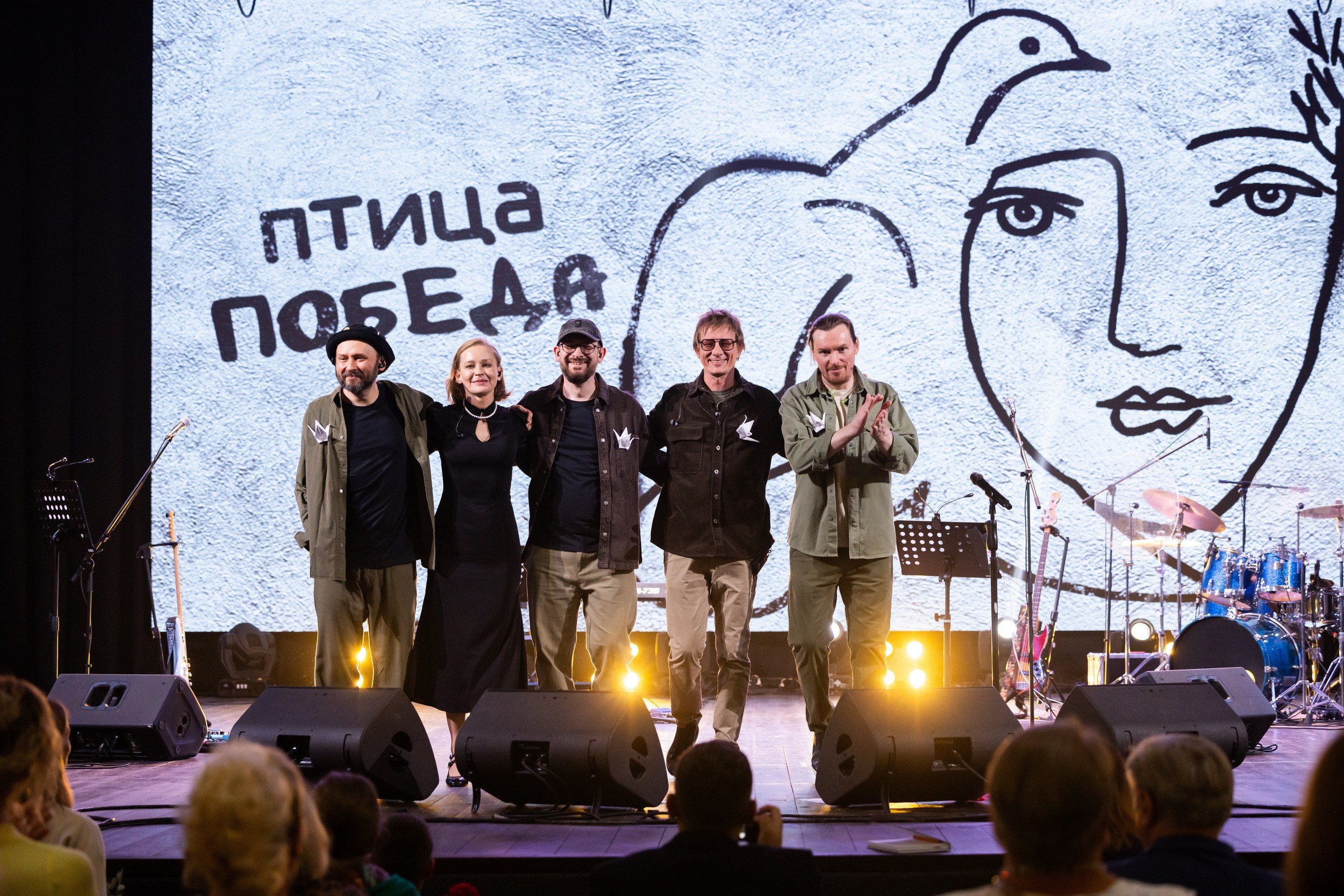 Юлия Пересильд и группа «Мандрагора». Репортажный фотограф Алексей Пирязев