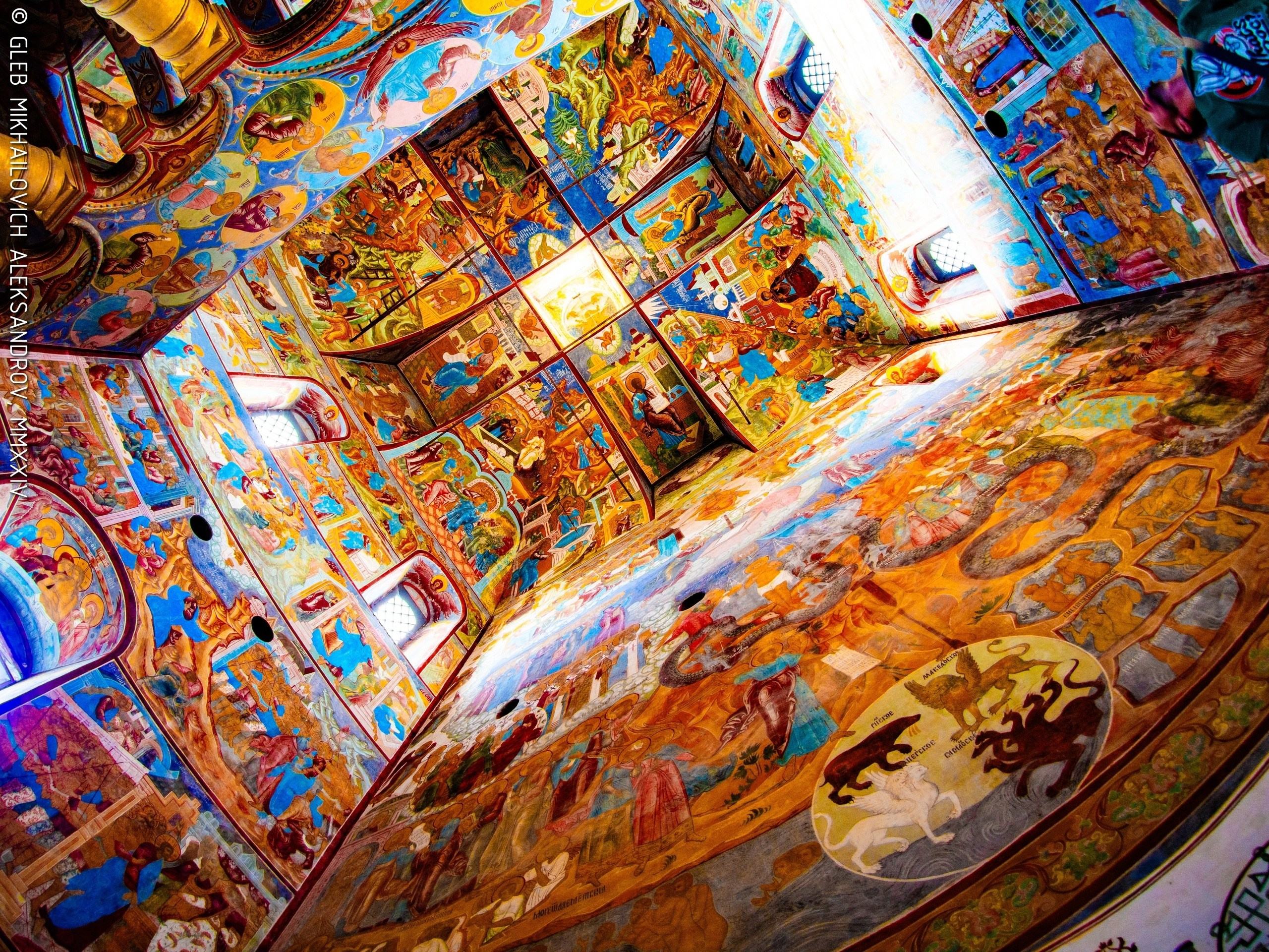 Ростов, кремль. Храм Спаса на Сенях. Зодчество