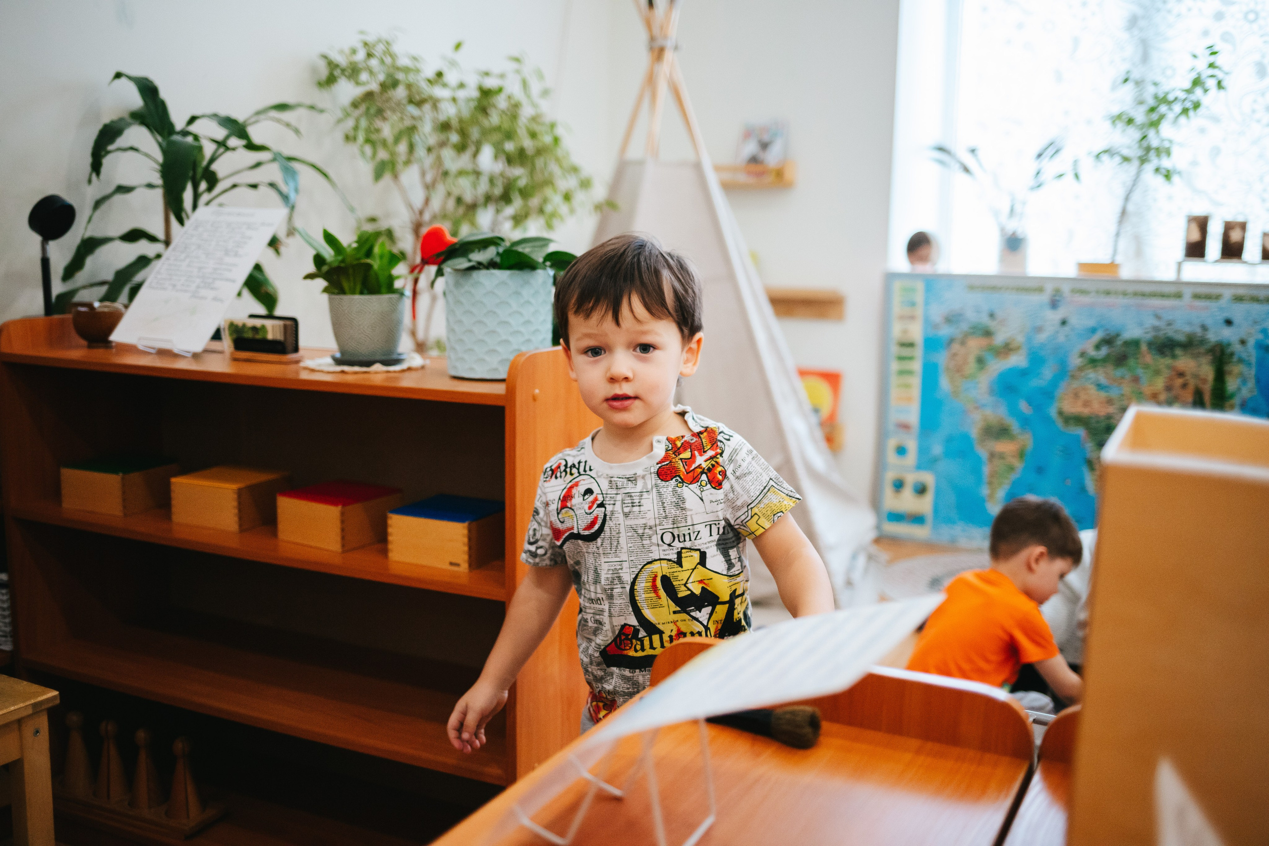 8 марта в Монтессори-саду. Семейный lifestyle фотограф в Санкт-Петербурге Людмила Пахомова