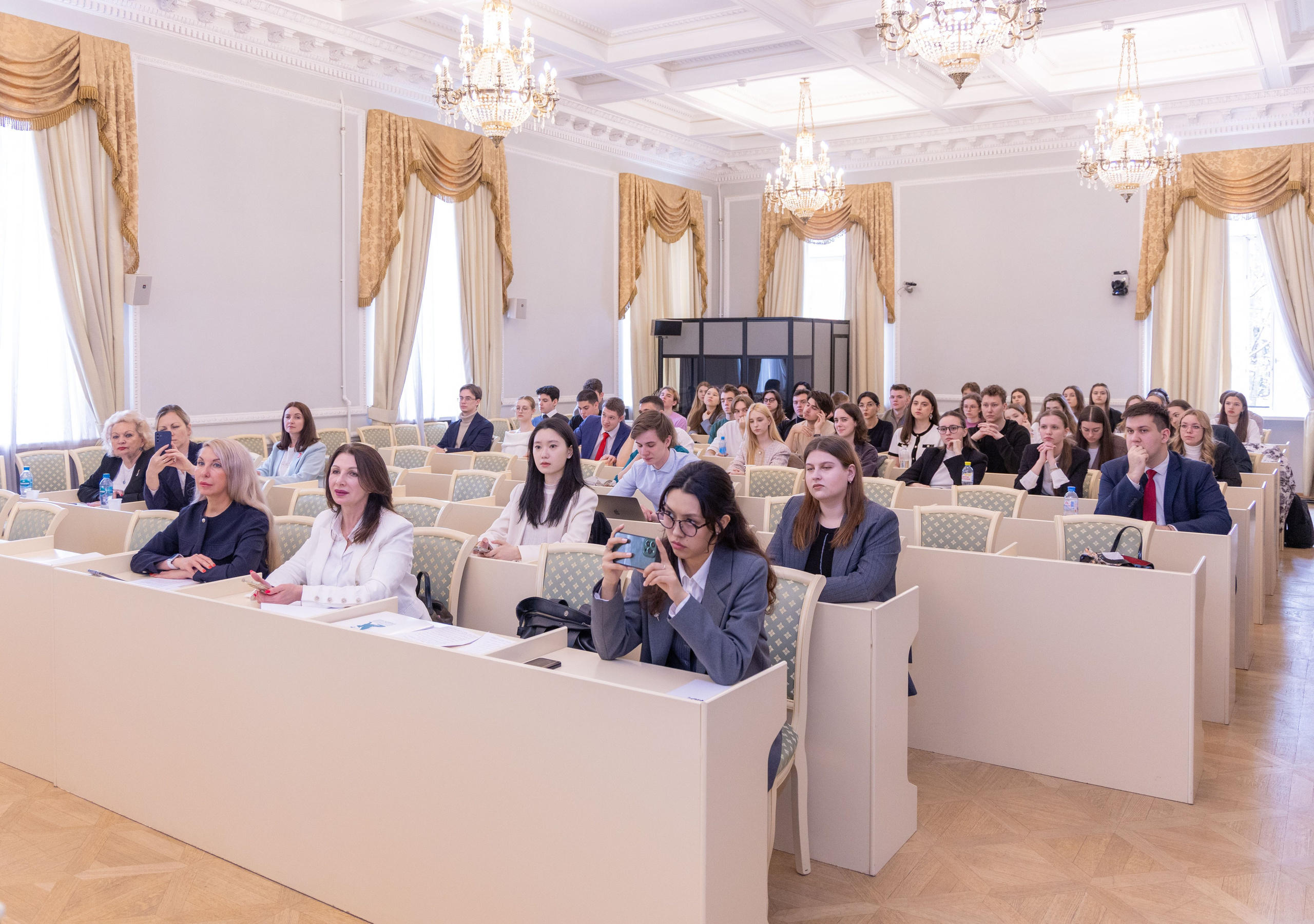 Конференция «Дорога победы через поколения». Портретный и семейный фотограф Санкт-Петербург