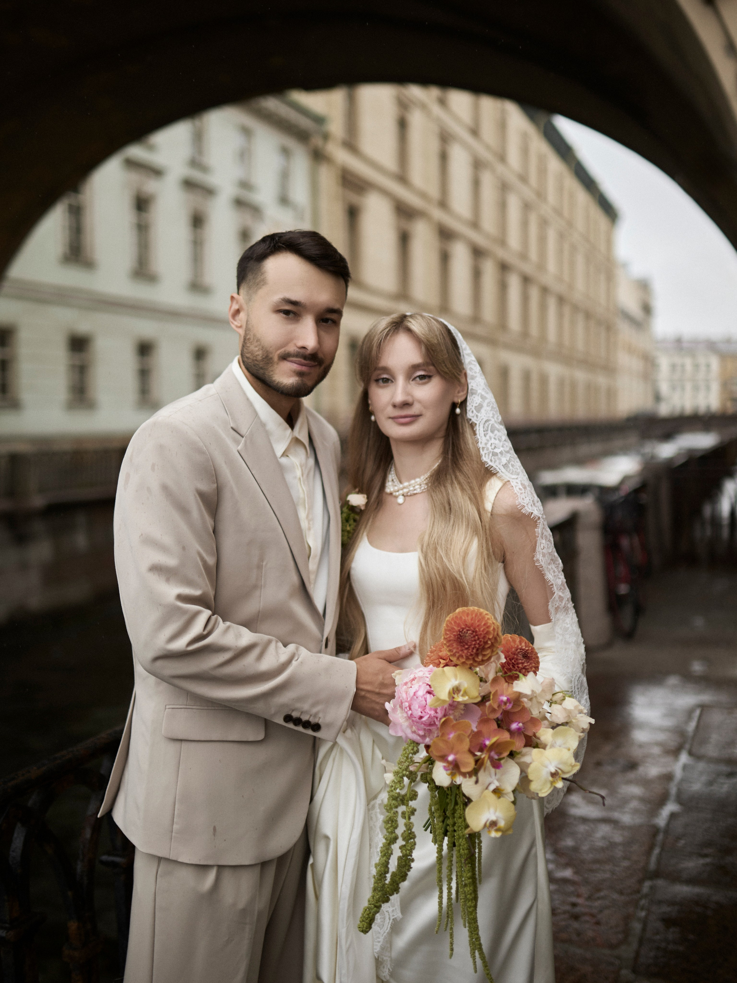 Свадебная съемка в Эрмитаже. Фотограф СПБ Засорина Юлия