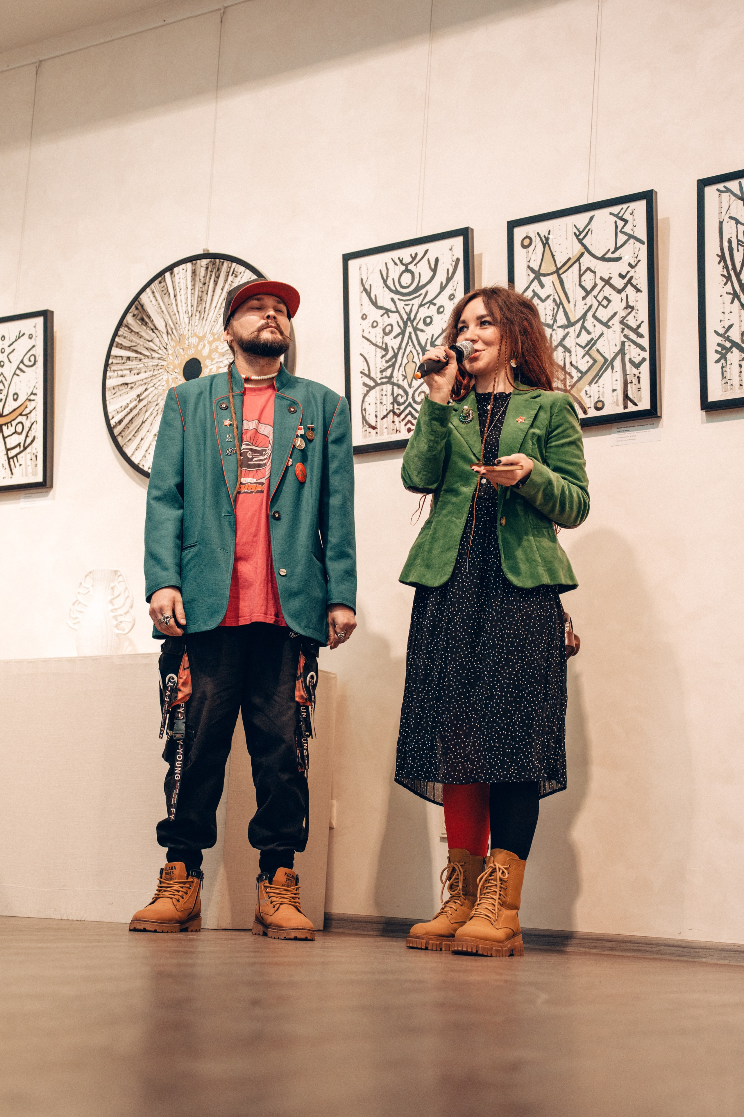 Открытие выставочного проекта «Я + Искусство = ЮГРА». Лайфстайл фотограф в Ханты-Мансийске Мария Шишкина