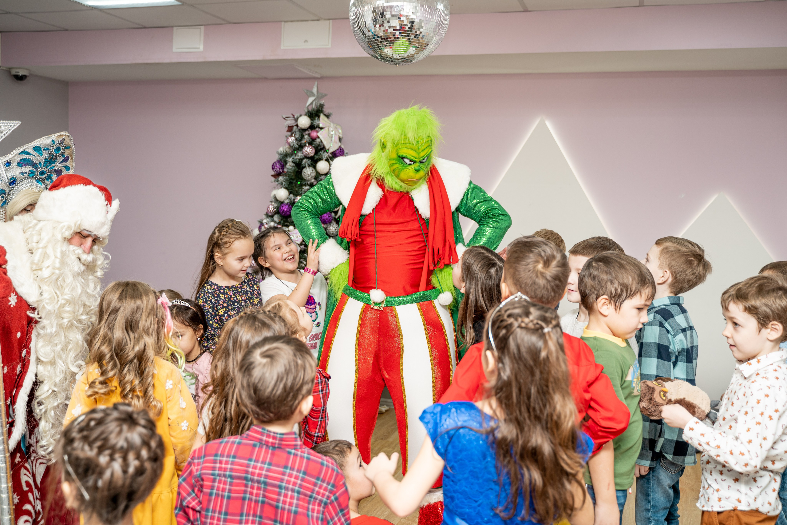 1 гимназия Новогодний утренник. Свадебный и репортажный фотограф в Уфе| Осетрова Ольга