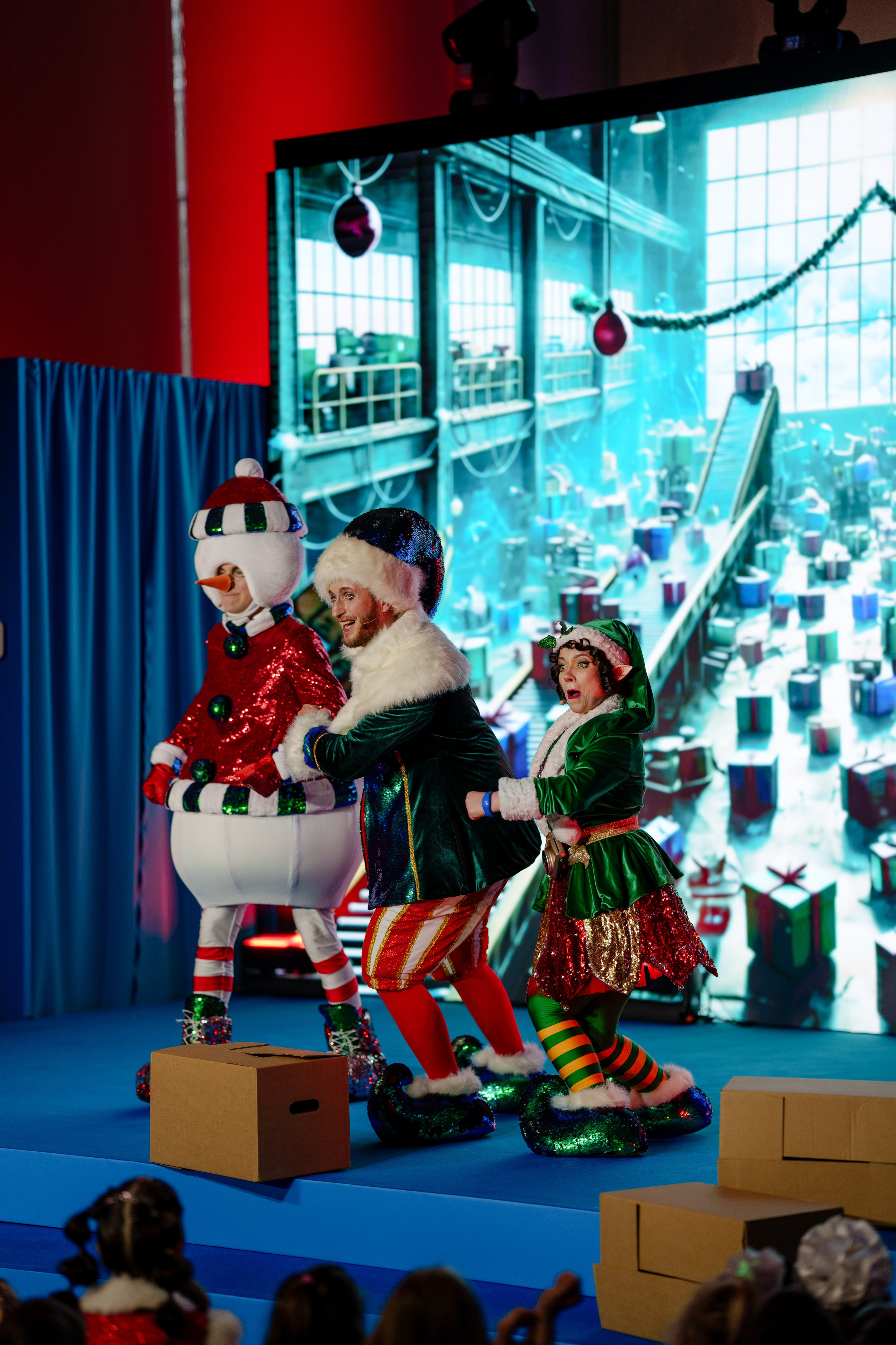 Репортажный фотограф VK Елка. Репортажный фотограф Москва Сергей Дружинин