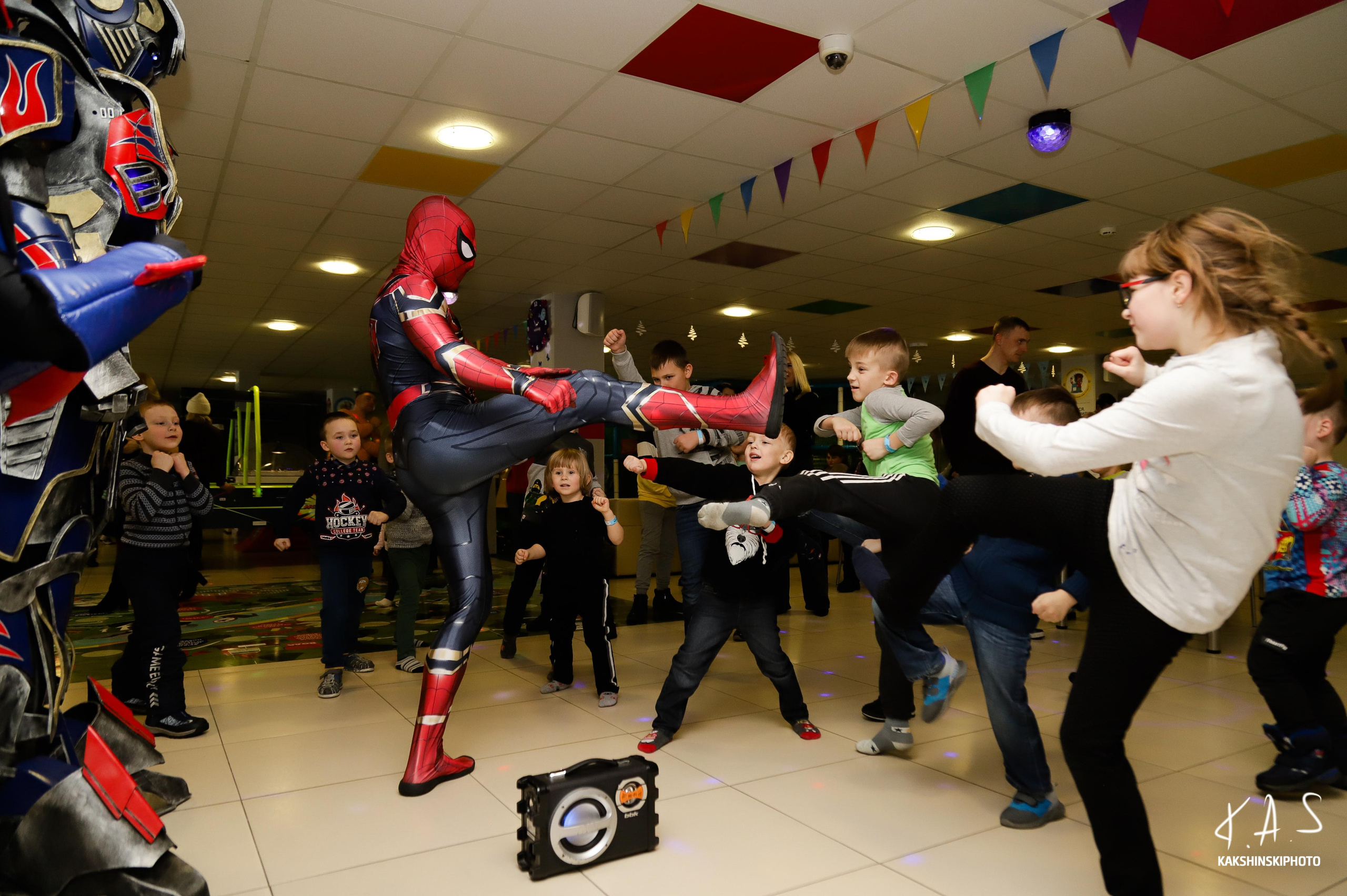 Море-Шоу на Борисов-Арене. Фотография и видеосъёмка