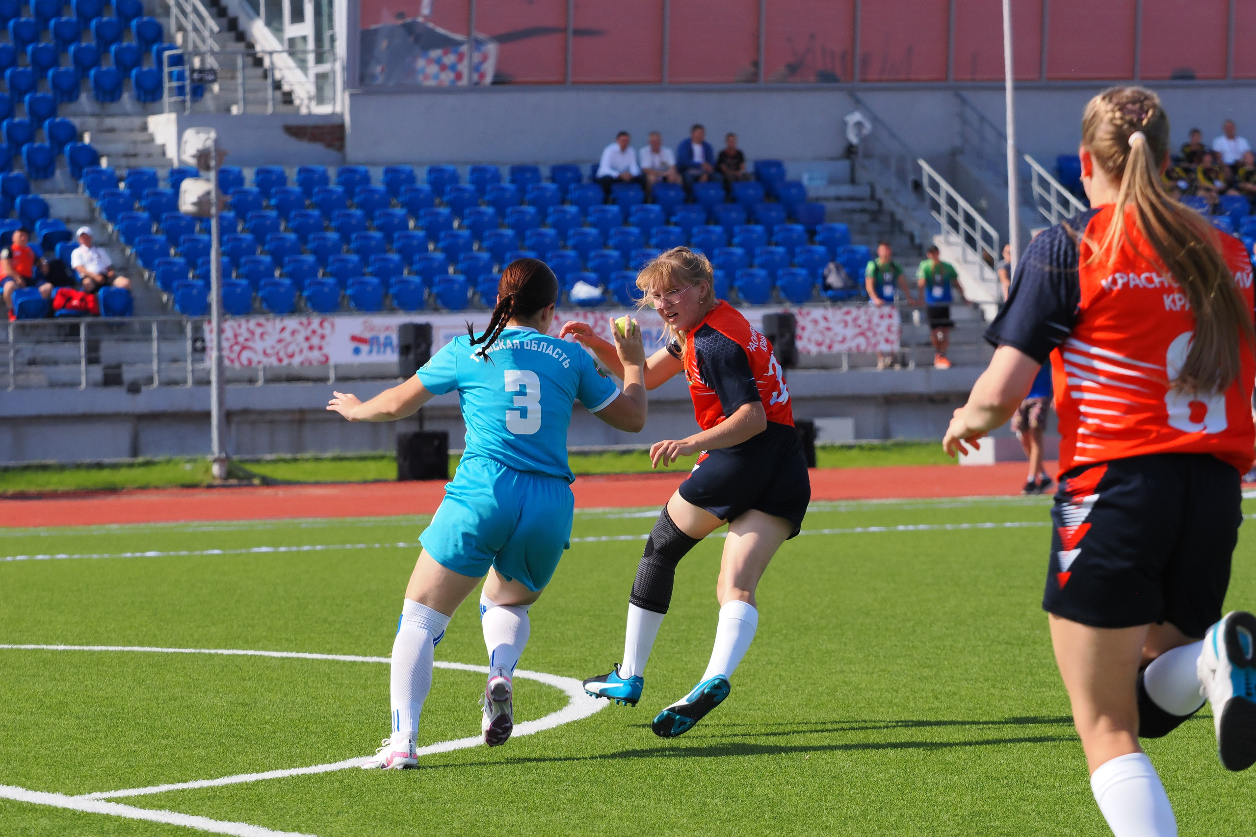 Всероссийские соревнования по русской лапте. Репортажный фотограф Алексей Козьмин