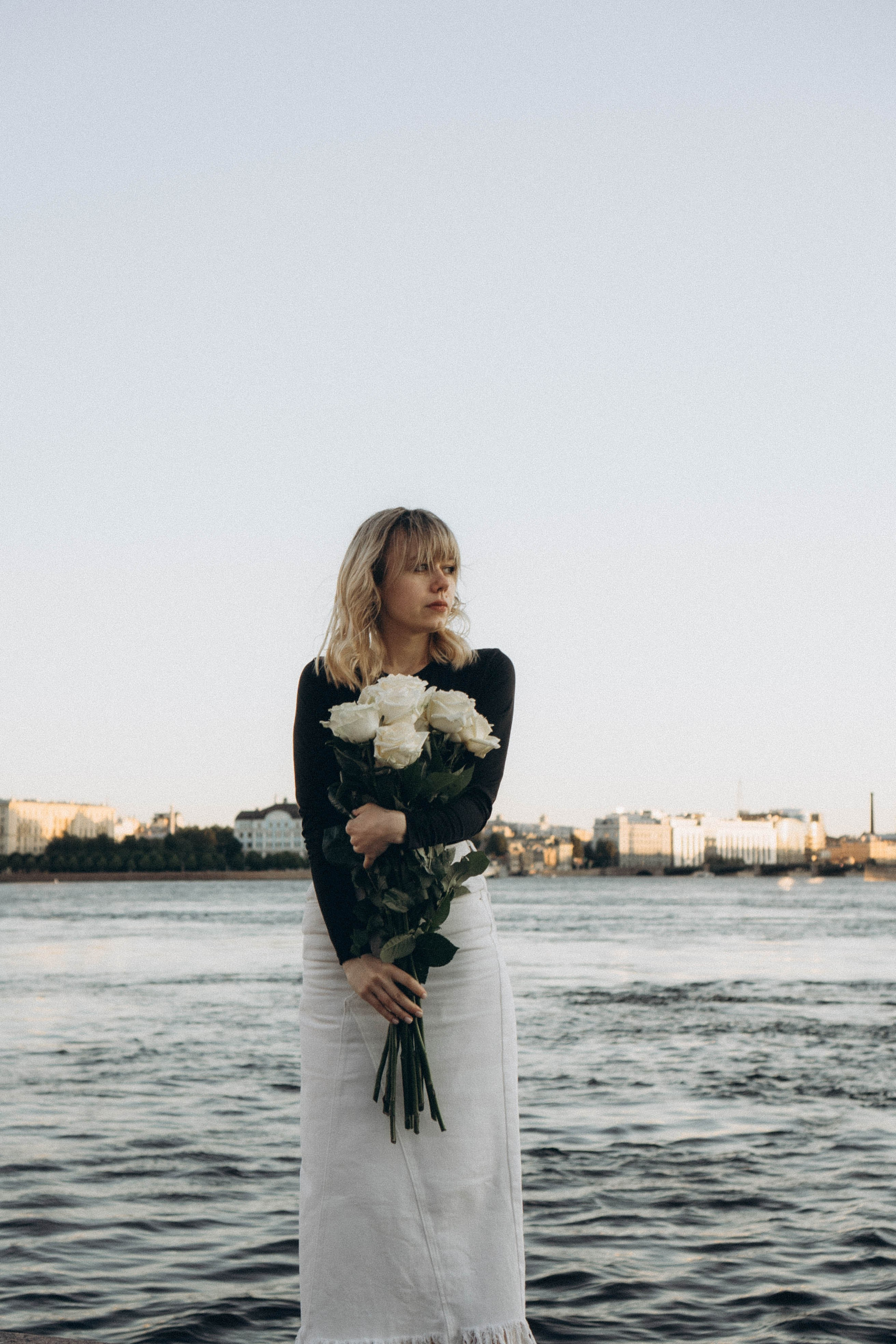 ПРОГУЛКА ПО ГОРОДУ В БЕЛЫЕ НОЧИ (другой вариант). Профессиональный фотограф, Санкт-Петербург — Виктория Богомолова