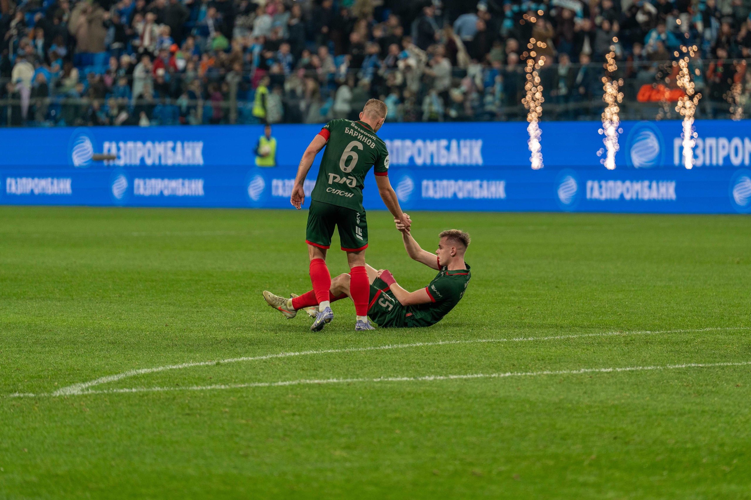 Зенит — Локомотив: фотогалерея 14-го тура РПЛ на Газпром Арене | Антон Гауф. Спортивный фотограф в Санкт-Петербурге | Антон Гауф