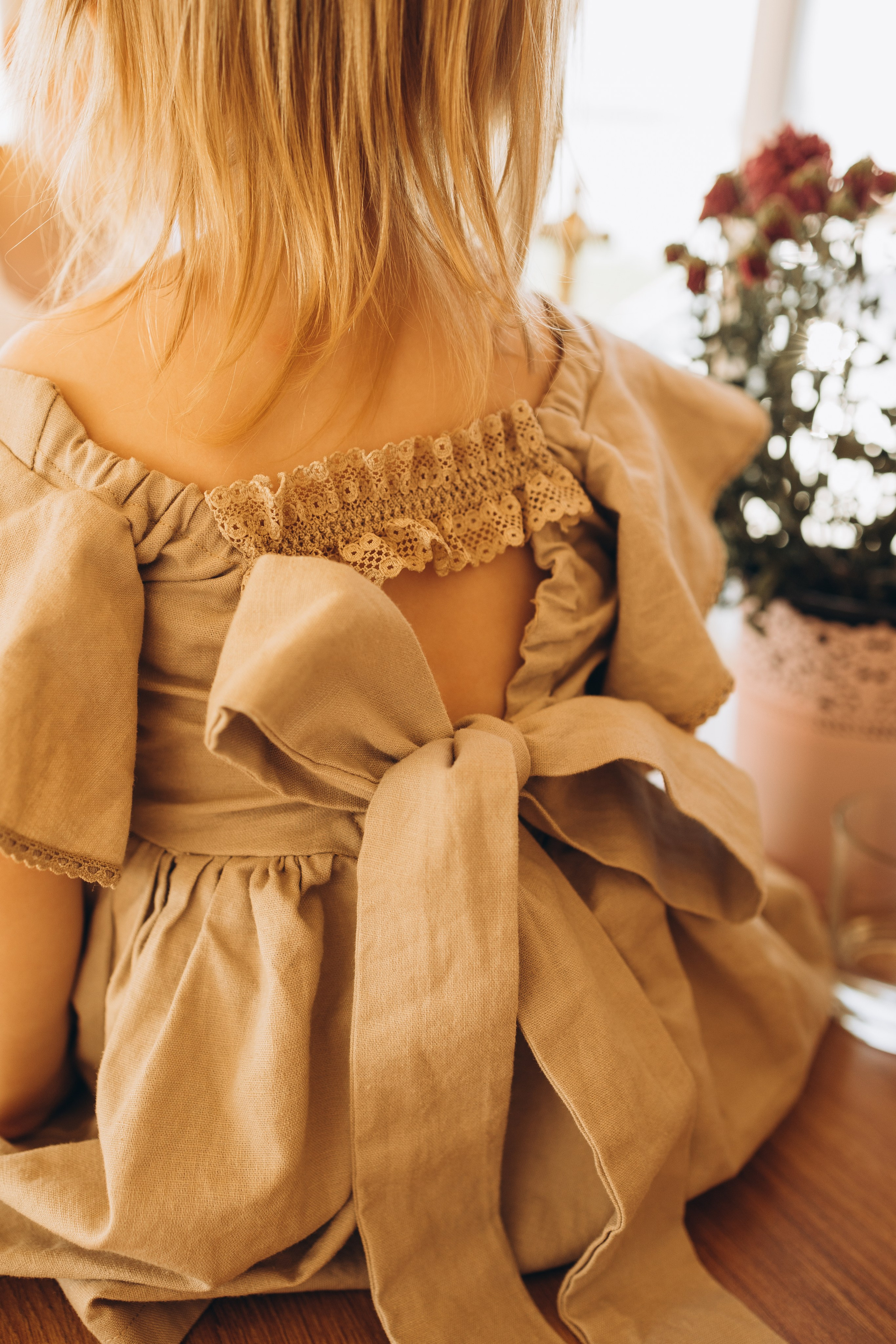 Оля и Мирослава Беседка. Семейный фотограф в Москве Виктория Ястребинская