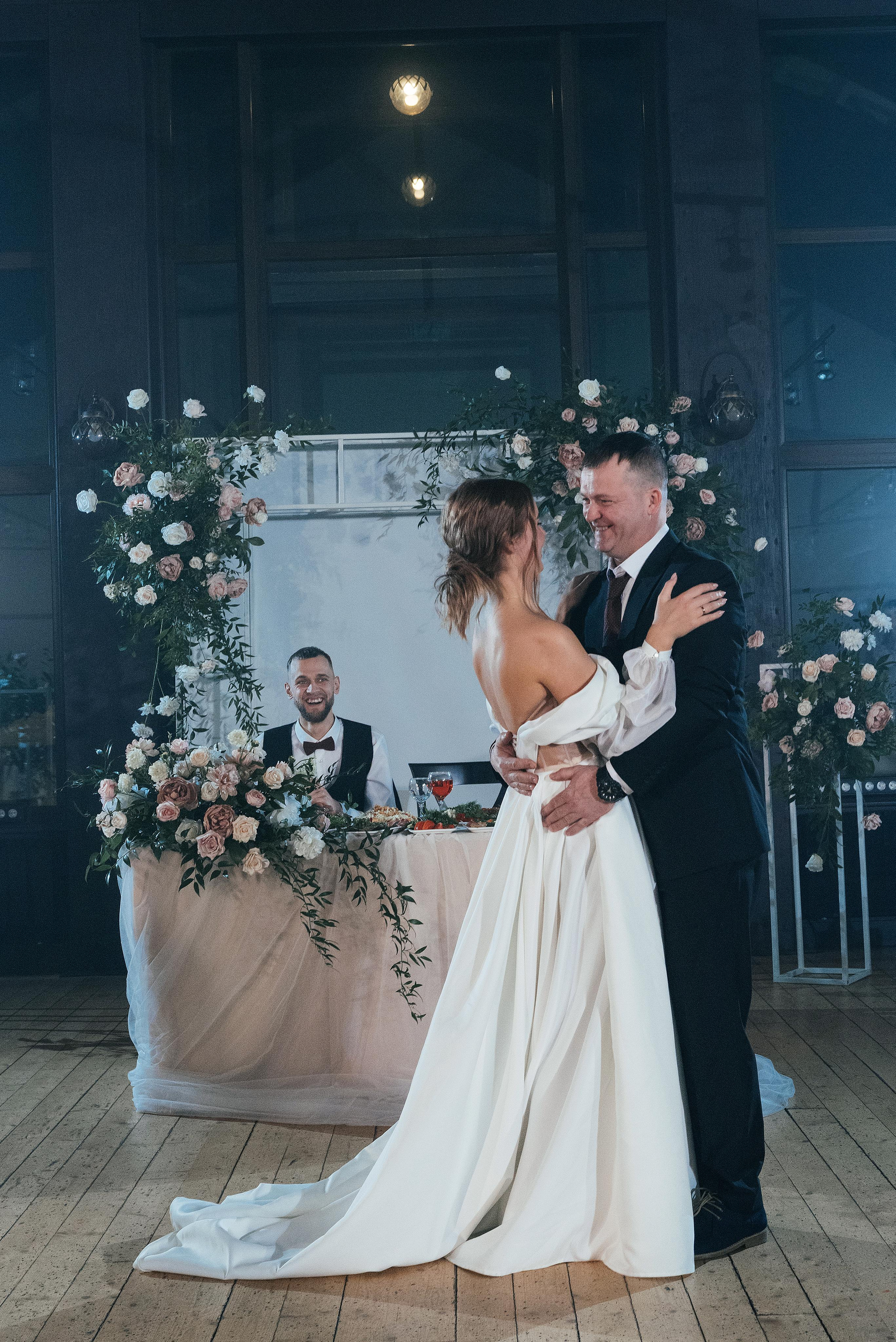 Wedding and family photographer in Dubai Vasilii Albul