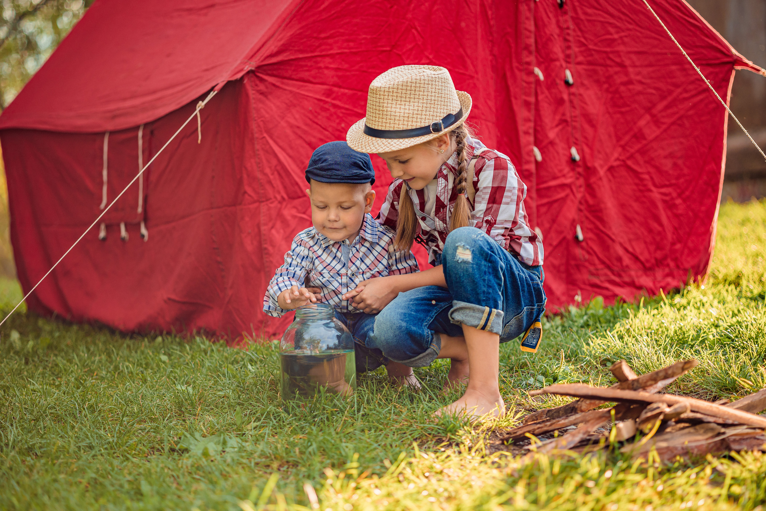 Рыбалка с красной палаткой. Семейный, детский, спортивный фотограаф в Красноярске Захарова Екатерина Egoza
