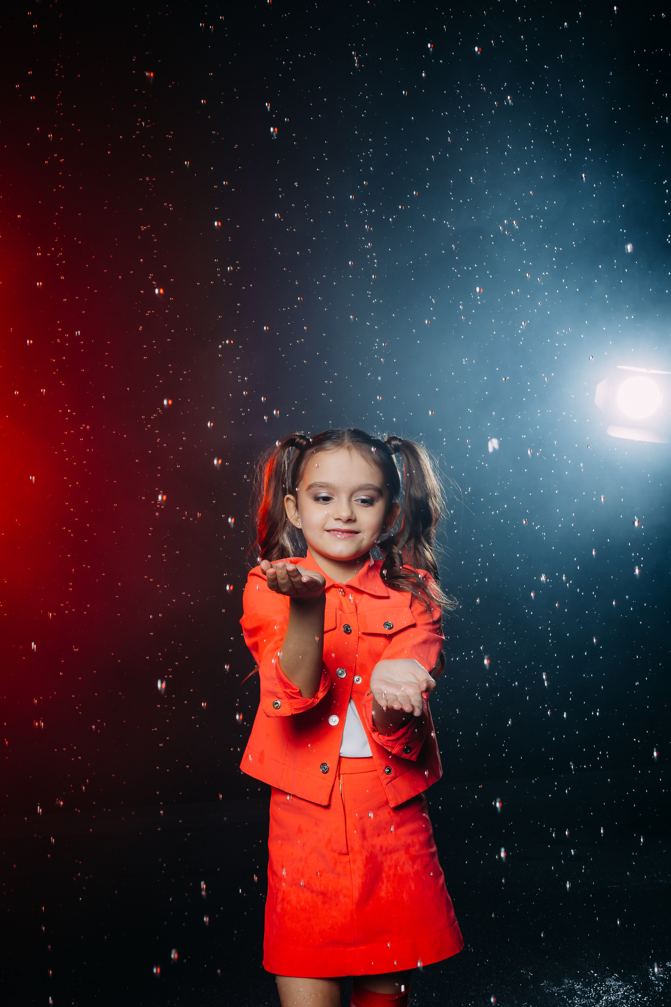 Юная модель Маша. Семейный, детский, спортивный фотограаф в Красноярске Захарова Екатерина Egoza