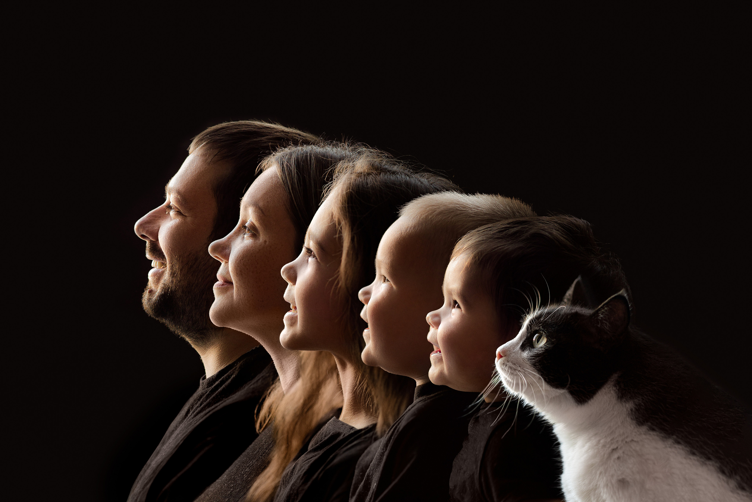 Семейный портрет «Связь поколений». Семейный, детский, спортивный фотограаф в Красноярске Захарова Екатерина Egoza