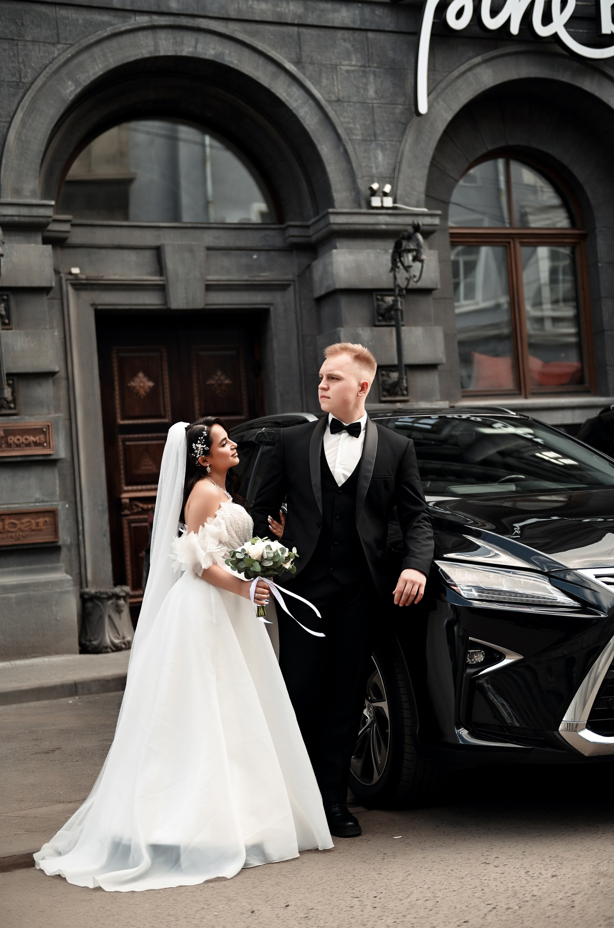 Шикарные ребята Владислав и Анастасия. Свадебный, семейный, детский, контент фотограф в Омске Максим Ильин