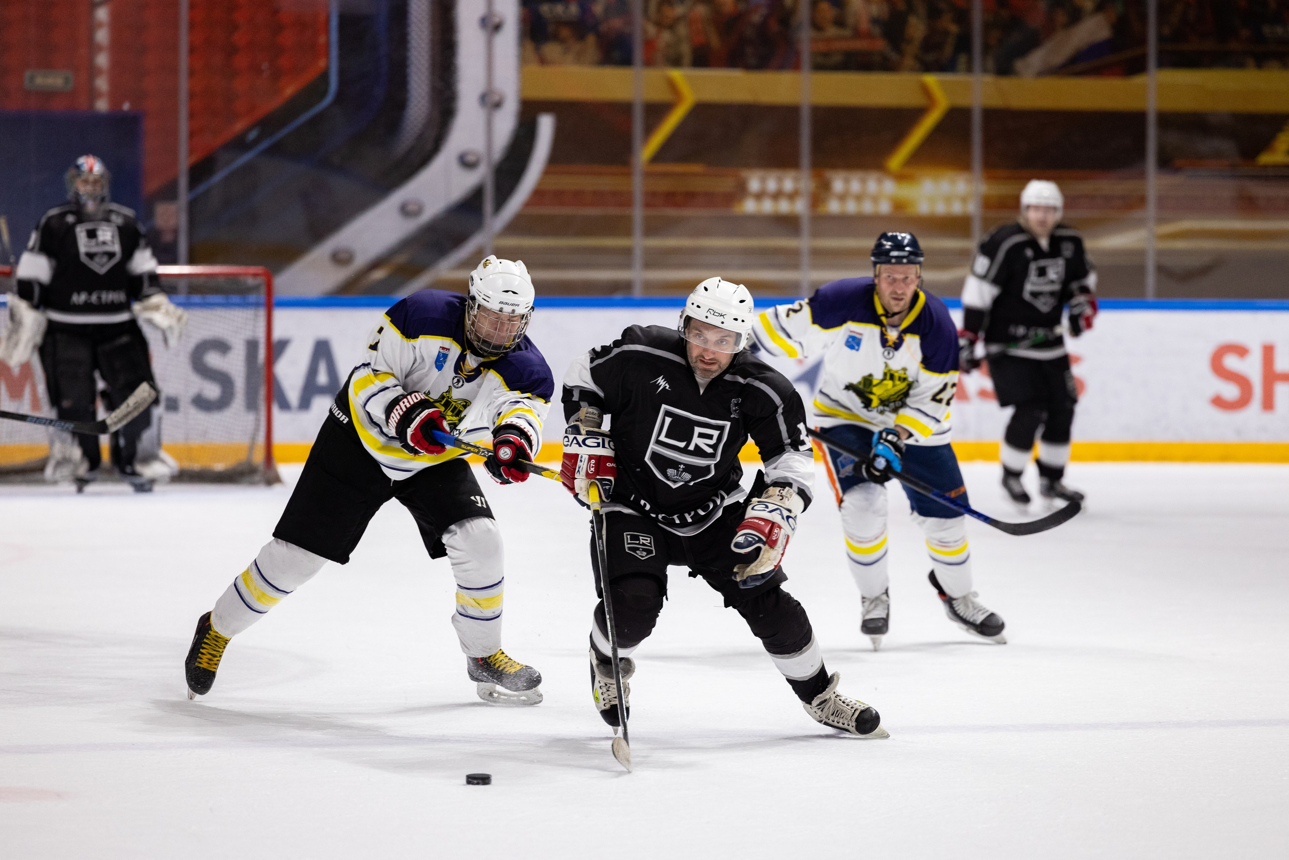 Бульдозер vs. LR-строй. Фотограф Александр Заломаев