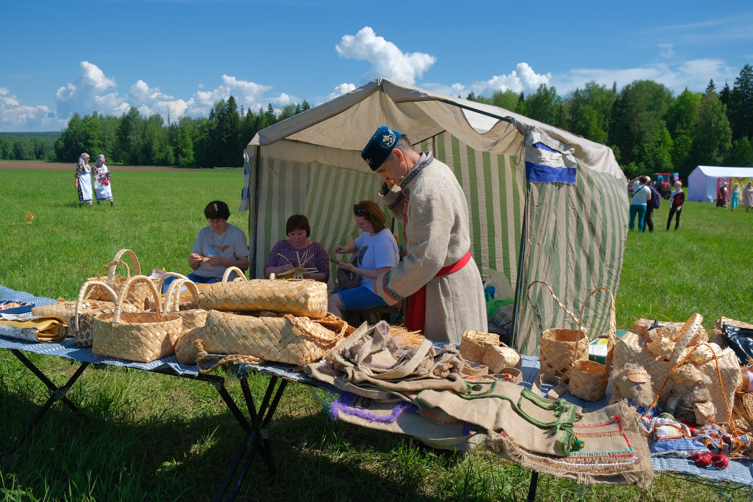 Удмуртский национальный праздник «Гербер». 2022. Максим Егоров, г. Ижевск. Репортажная, предметная съёмка и фуд-фотография