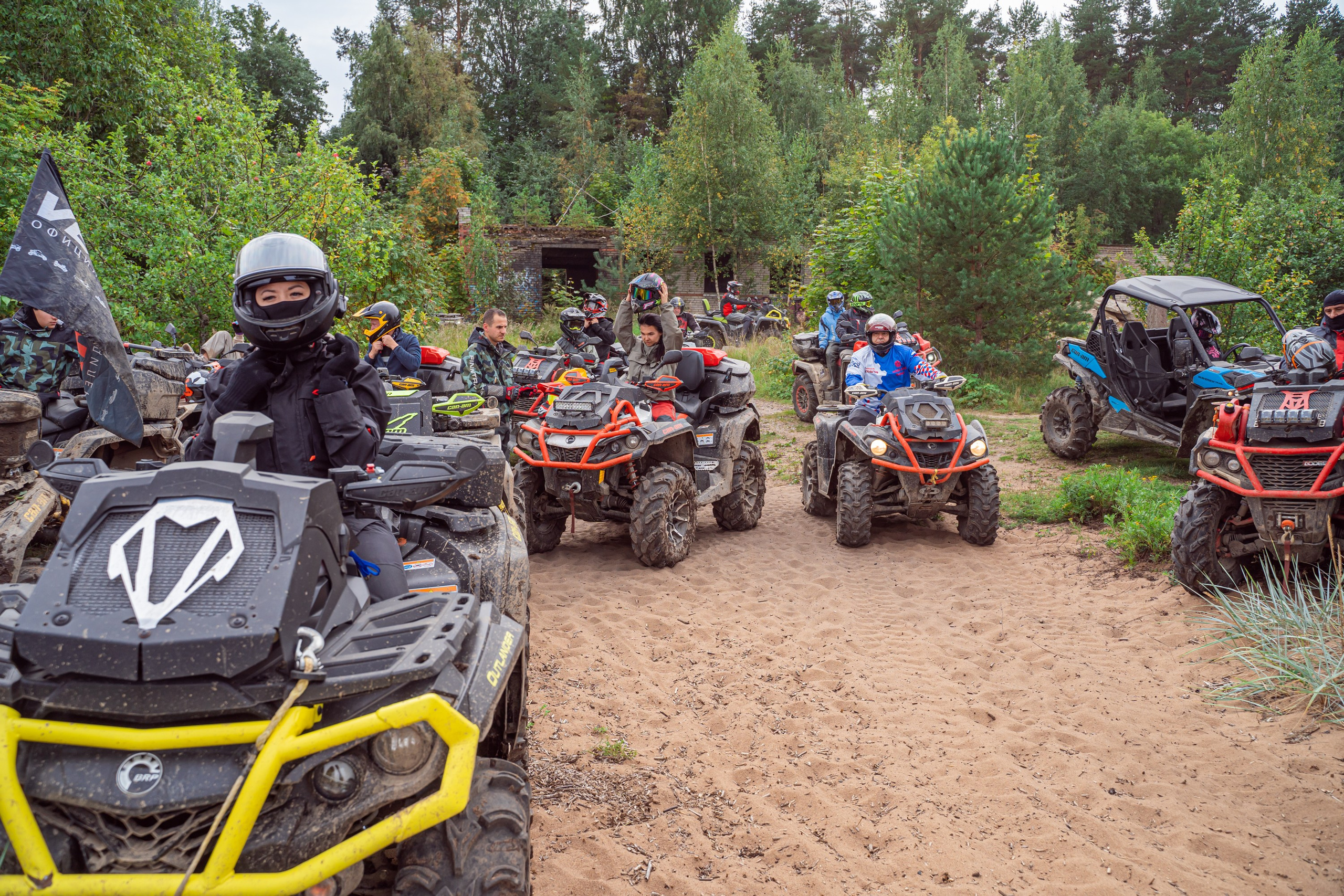 Квадровыезд —спортивный репортаж в Ленинградской области. Свадебный, семейный, портретный, репортажный фотограф в Санкт-Петербурге