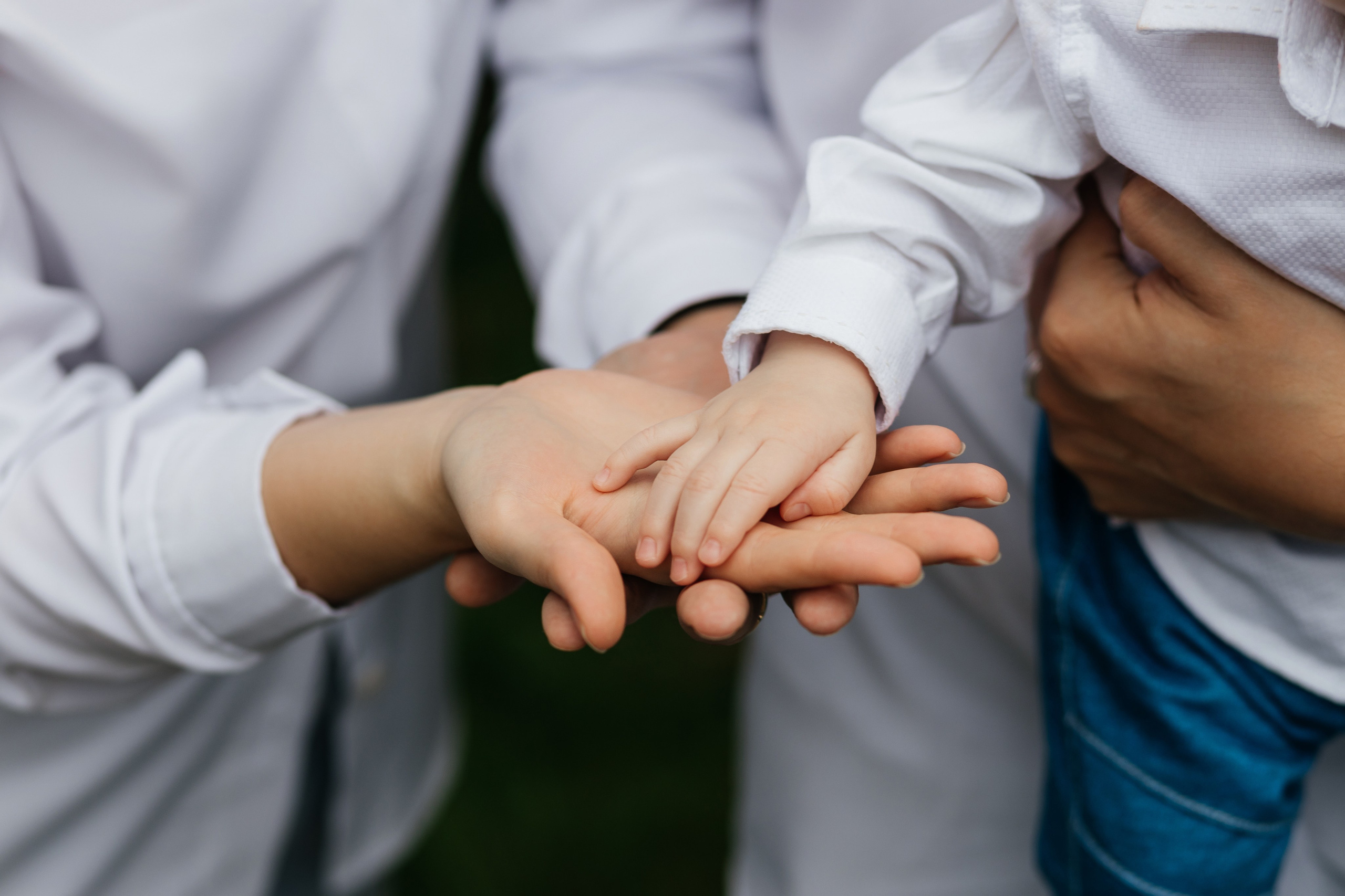 Алексей и Нарине с малышом. Фотограф в Сочи. Свадебная видеосъемка Сочи