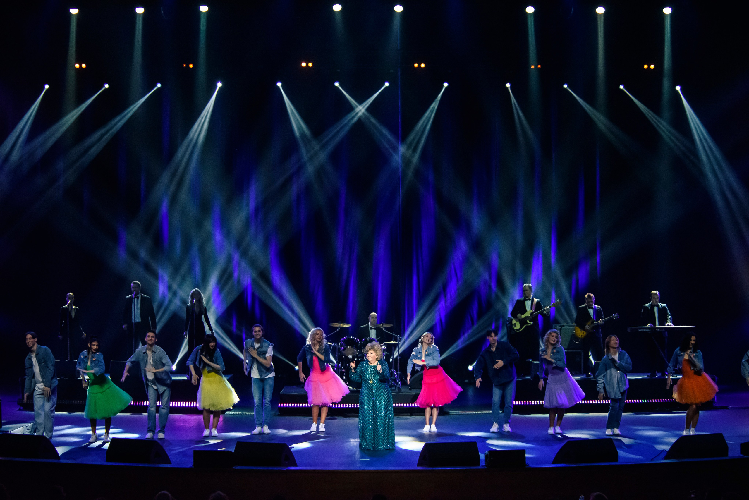 Лариса Рубальская «40 лет с песней по жизни» — Крокус Сити Холл. Бренд-фотограф для экспертов и блогеров в Москве Влада Горбовская