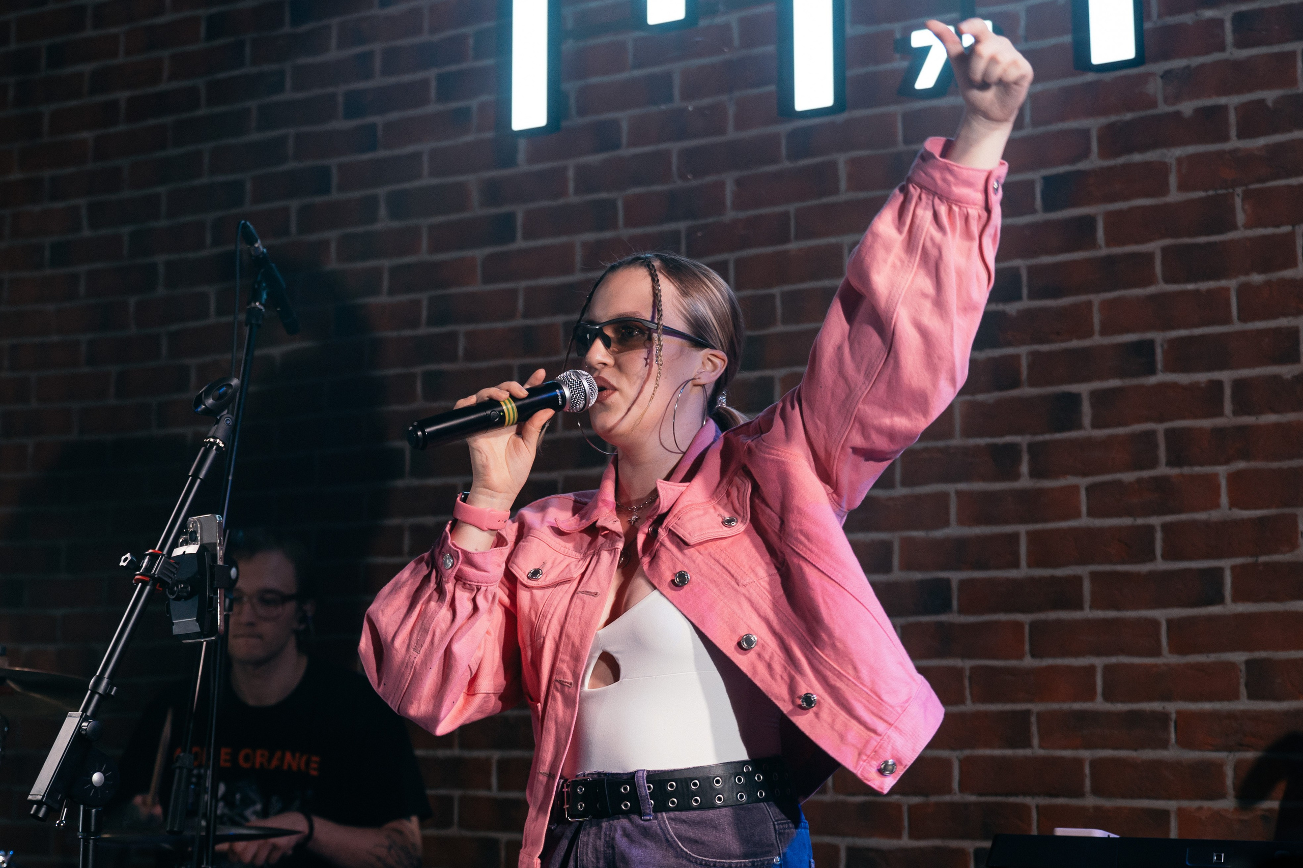 Mini Concert. Photographer based in moscow Peter Tchana