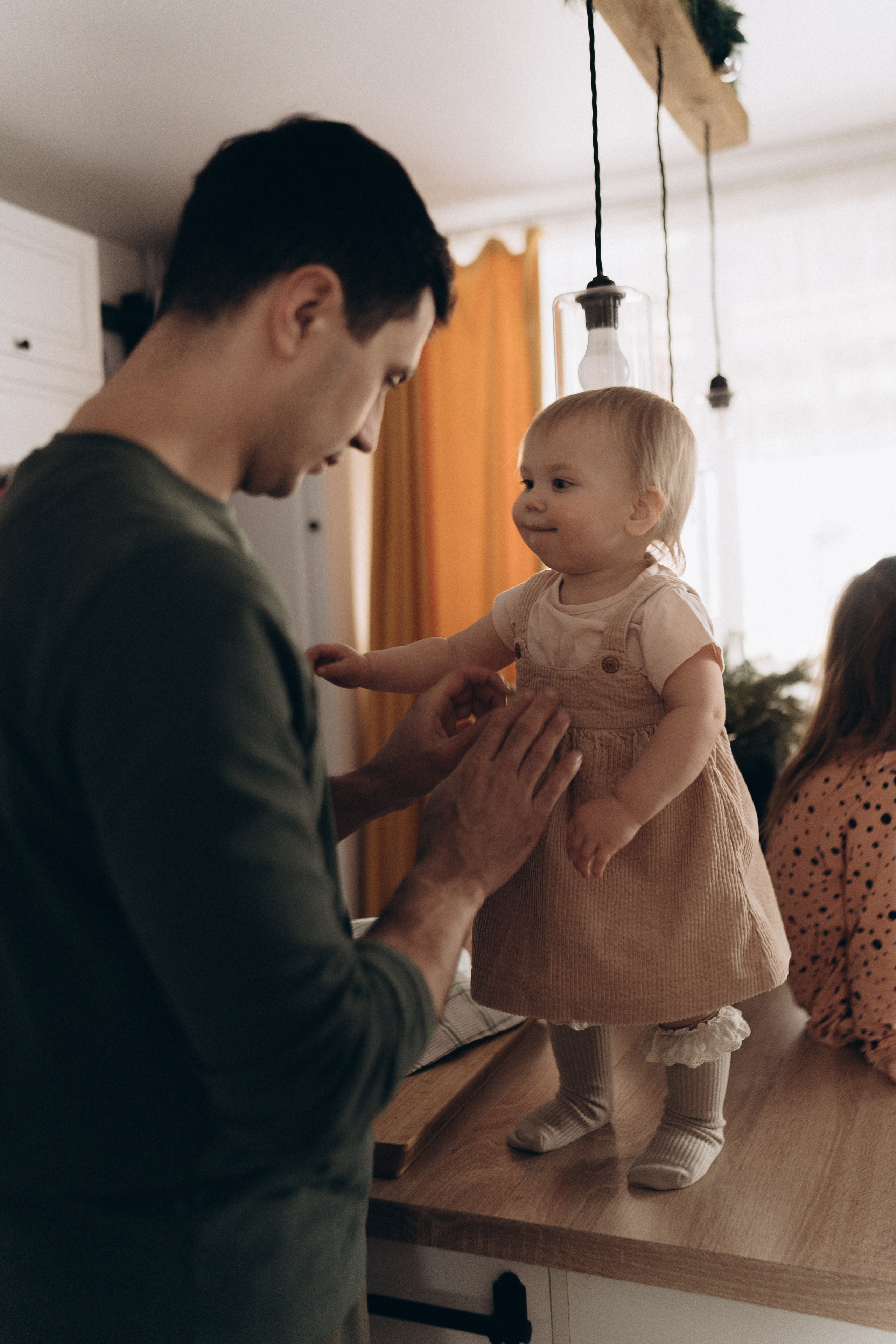 Роззи, Майкл, Лира и Яна. Семейный и домашний фотограф в Уфе Ирина Гарасюта