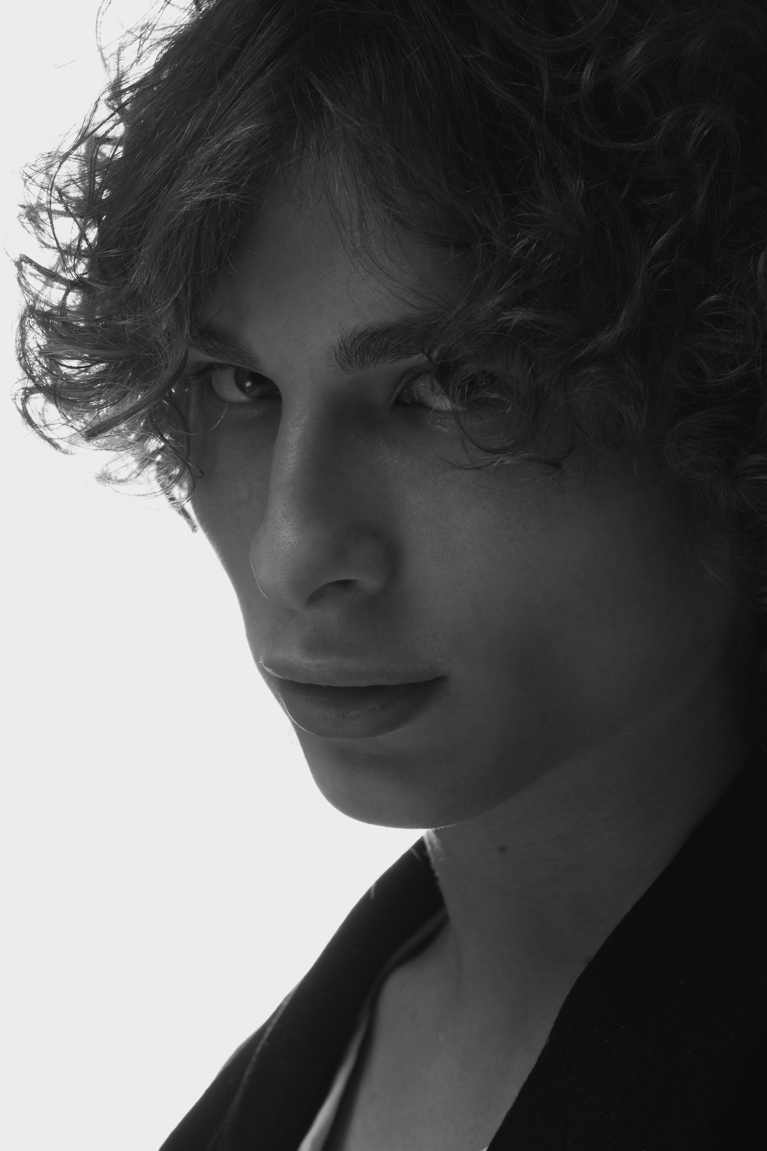 Модельные и актерские тесты. Портретный фотограф в Москве Александр Денисов