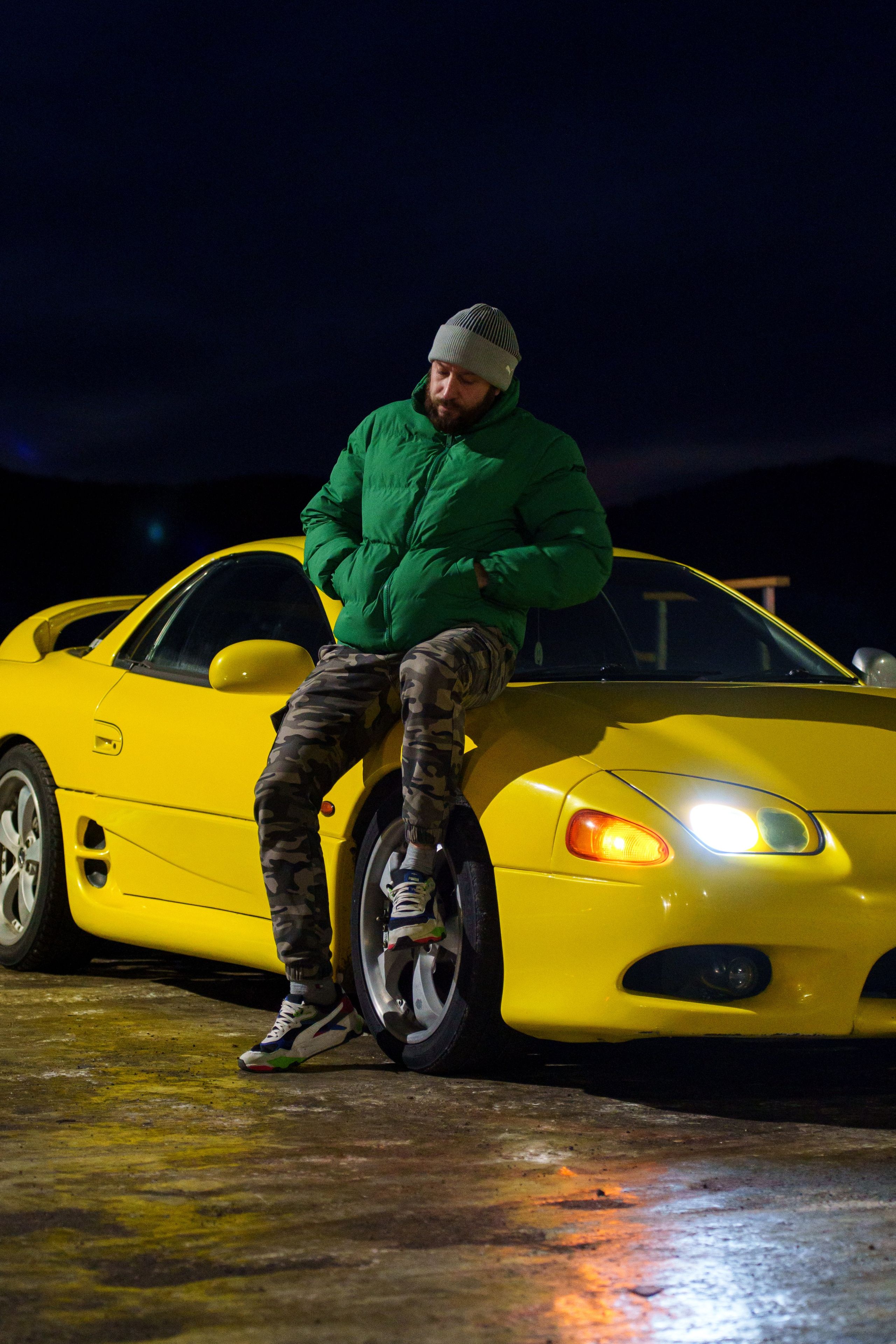 Mitsubishi GTO 25'. Фотограф, видеограф и пилот дрона на Байкале