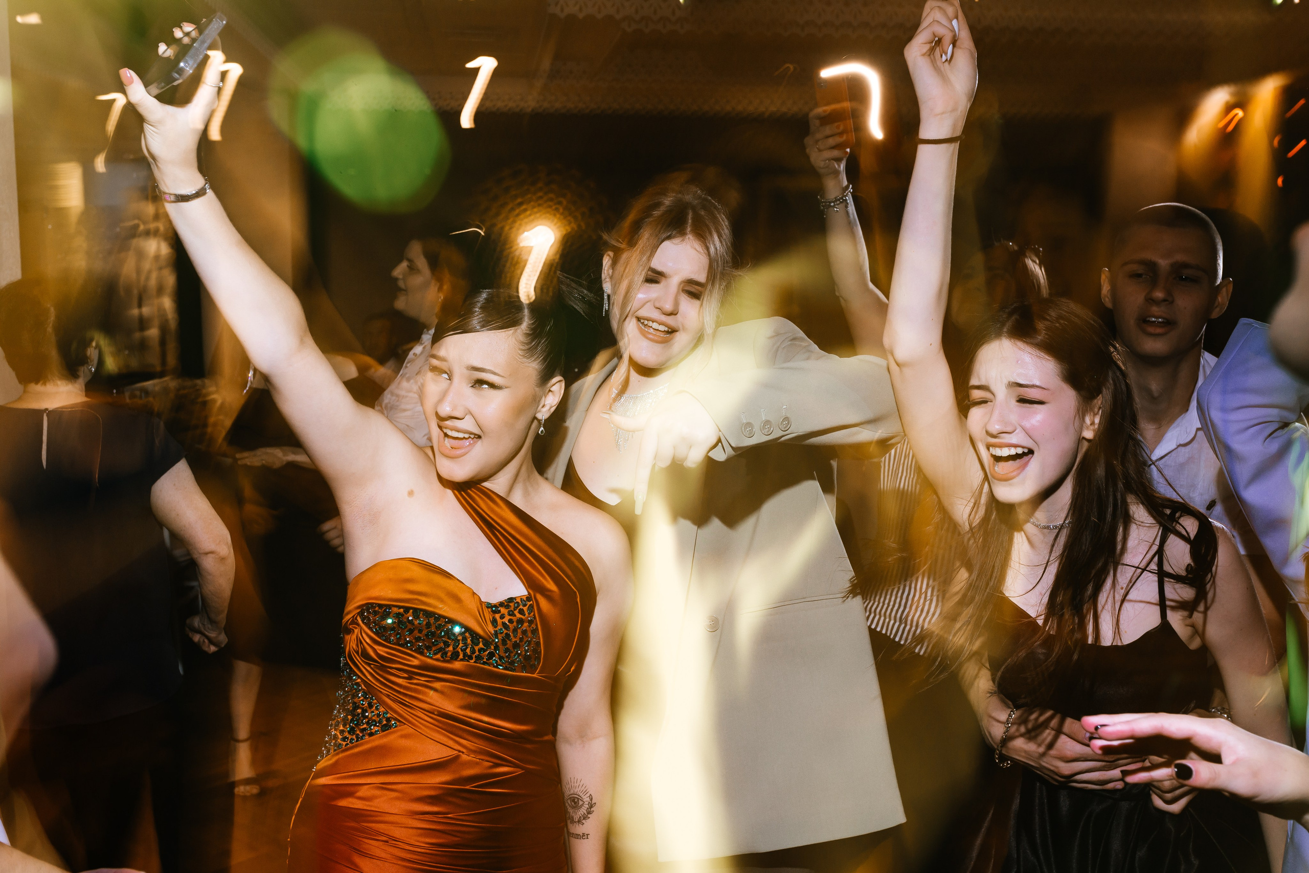 Выпускной 11 «А». Школа № 42. Свадебный фотограф в Краснодаре Николай Крауз