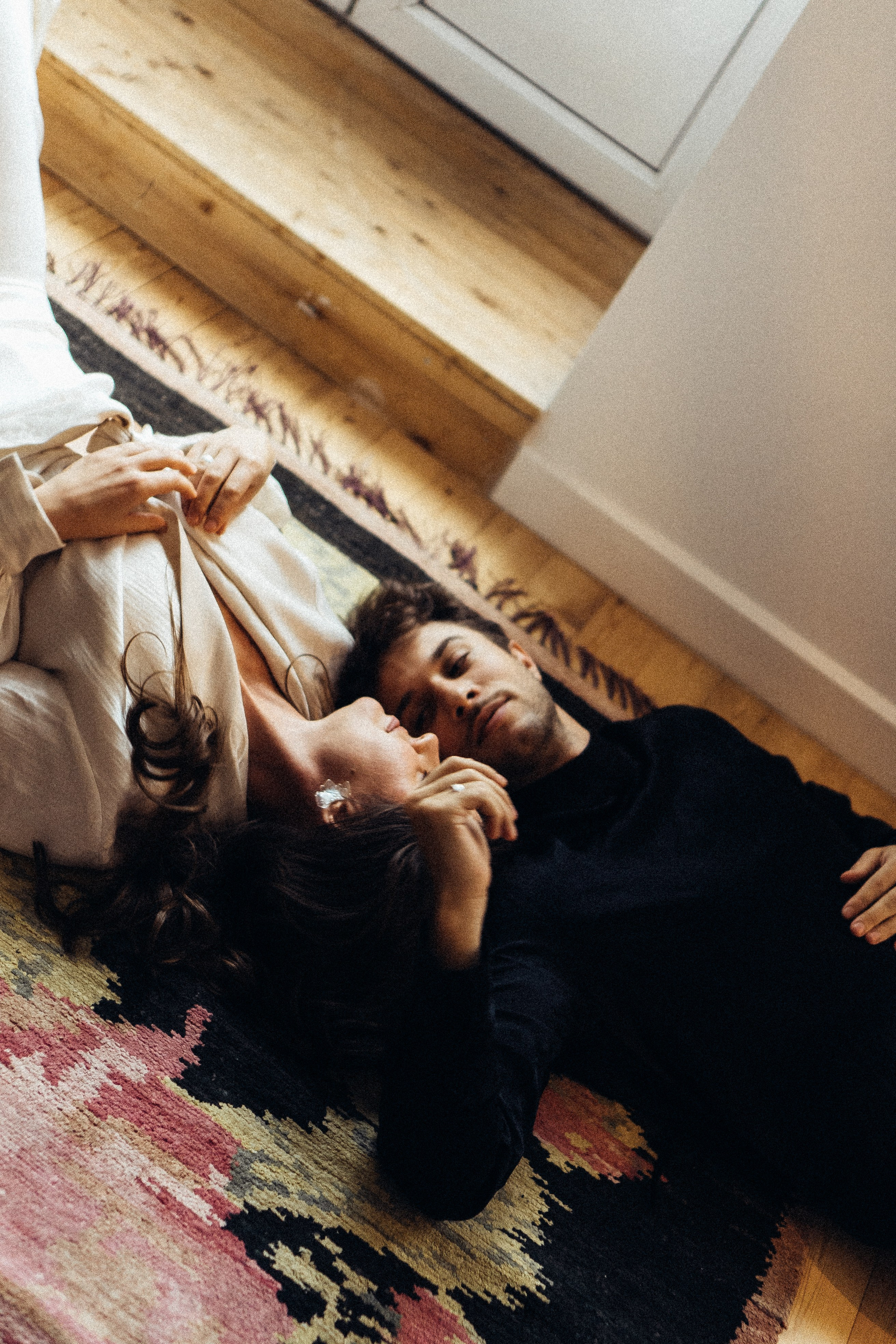 УТРО ЖЕНИХА И НЕВЕСТЫ В ПИТЕРСКОЙ КВАРТИРЕ И СЬЕМКА С СВАДЕБНЫХ ОБРАЗАХ. Профессиональный фотограф, Санкт-Петербург — Виктория Богомолова