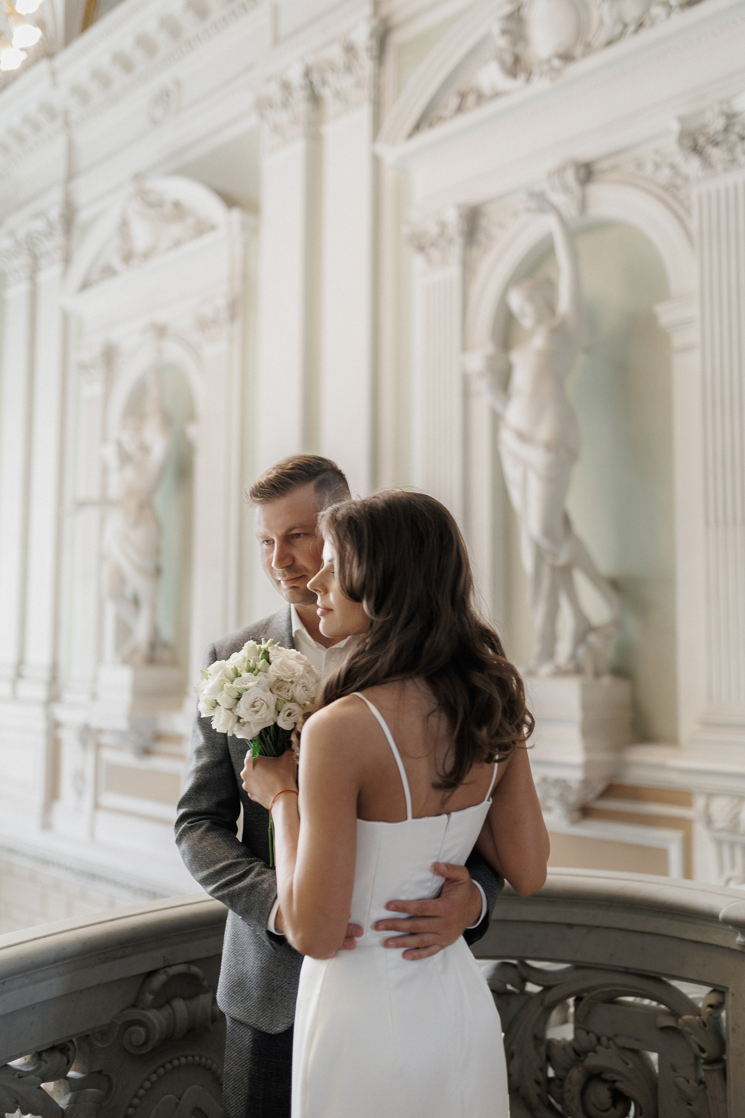 ···. Свадебный фотограф в Санкт-Петербурге Александра Чукавина