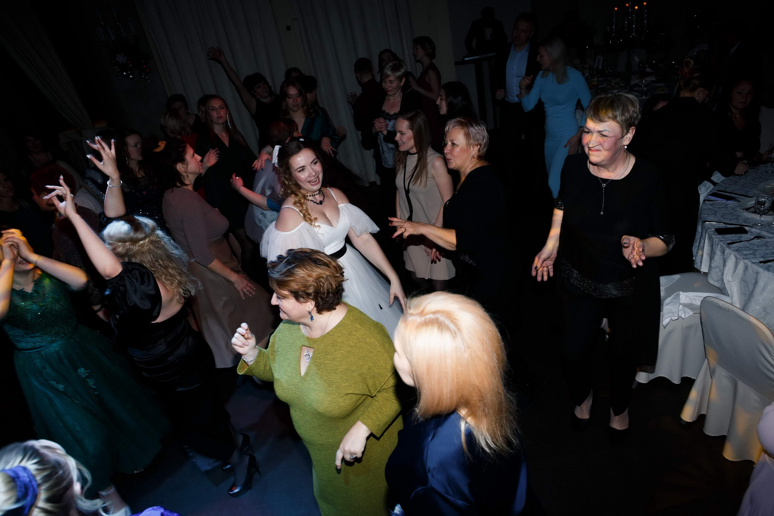 Корпоратив rnsi.ru НИИ им. А. Л. Поленова. Свадебный фотограф Игорь Брундасов 8PHOTO на свадьбу венчание загс СПб