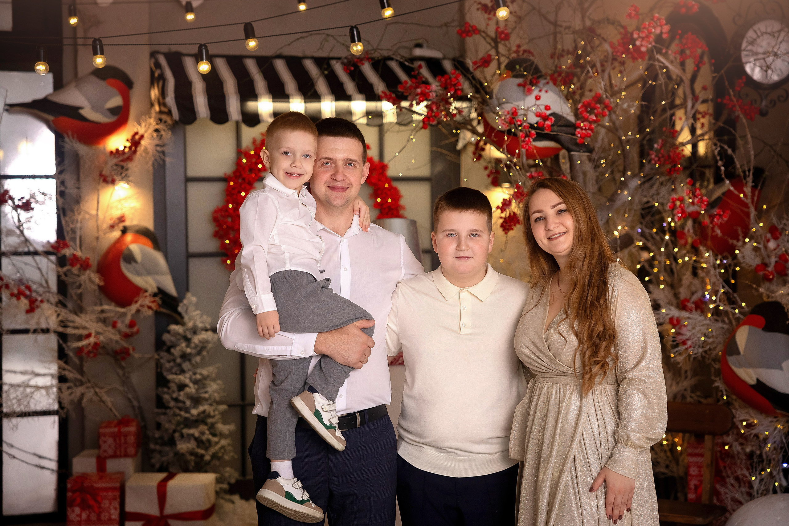 Семейная Бонжур. Фотограф на крещение и венчание